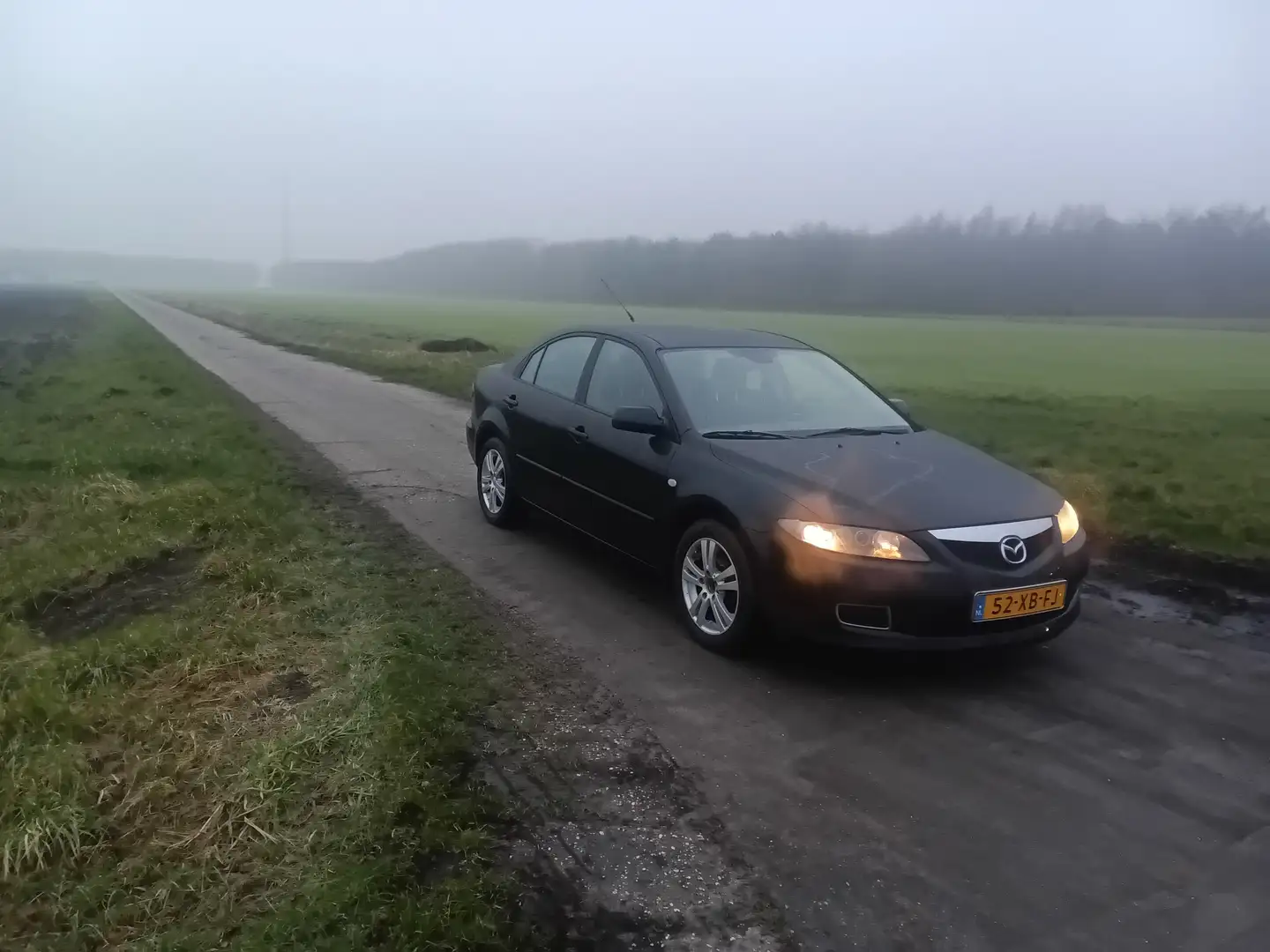 Mazda 6 1.8i Touring ideale vakantie auto Zwart - 1