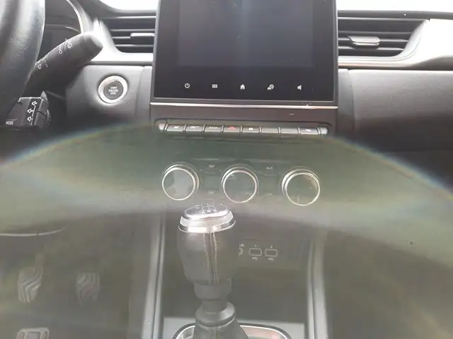 Renault Captur view 12