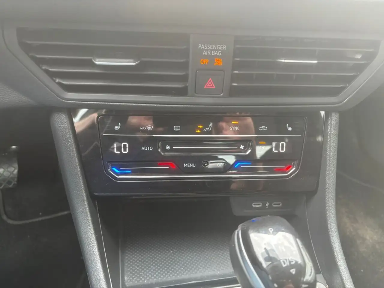 Volkswagen Jetta снимка Volkswagen Jetta