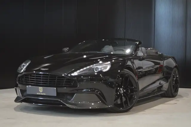 Aston Martin Vanquish Volante V12 576 ch Touchtronic 3 - Carbon edition