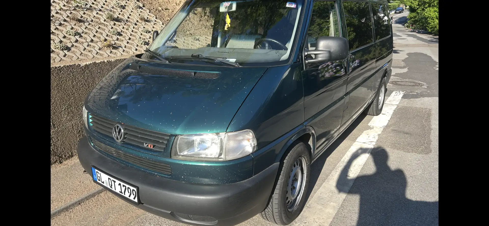 Volkswagen T4 Caravelle Caravelle 2.8 V6 Aut. 204 Verde - 1