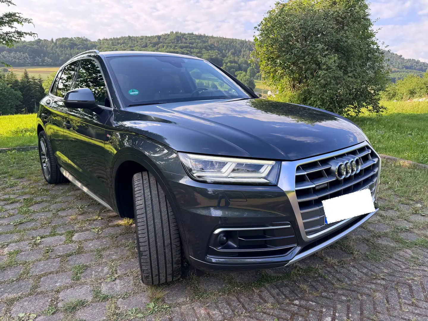 Audi Q5 Q5 2.0 TDI quattro S tronic Grau - 2