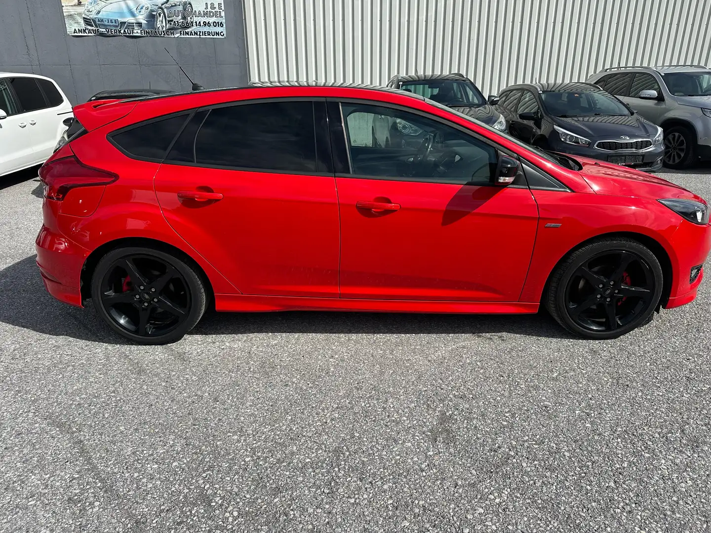 Ford Focus 1,0 EcoBoost ST-Line 125 Ps Rot - 2