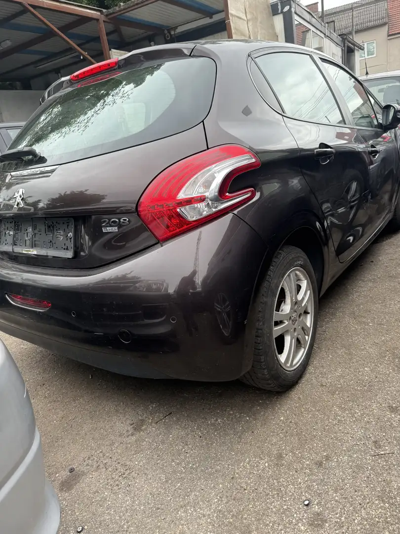 Peugeot 208 Active 1,6 e-HDI 92 FAP - 1