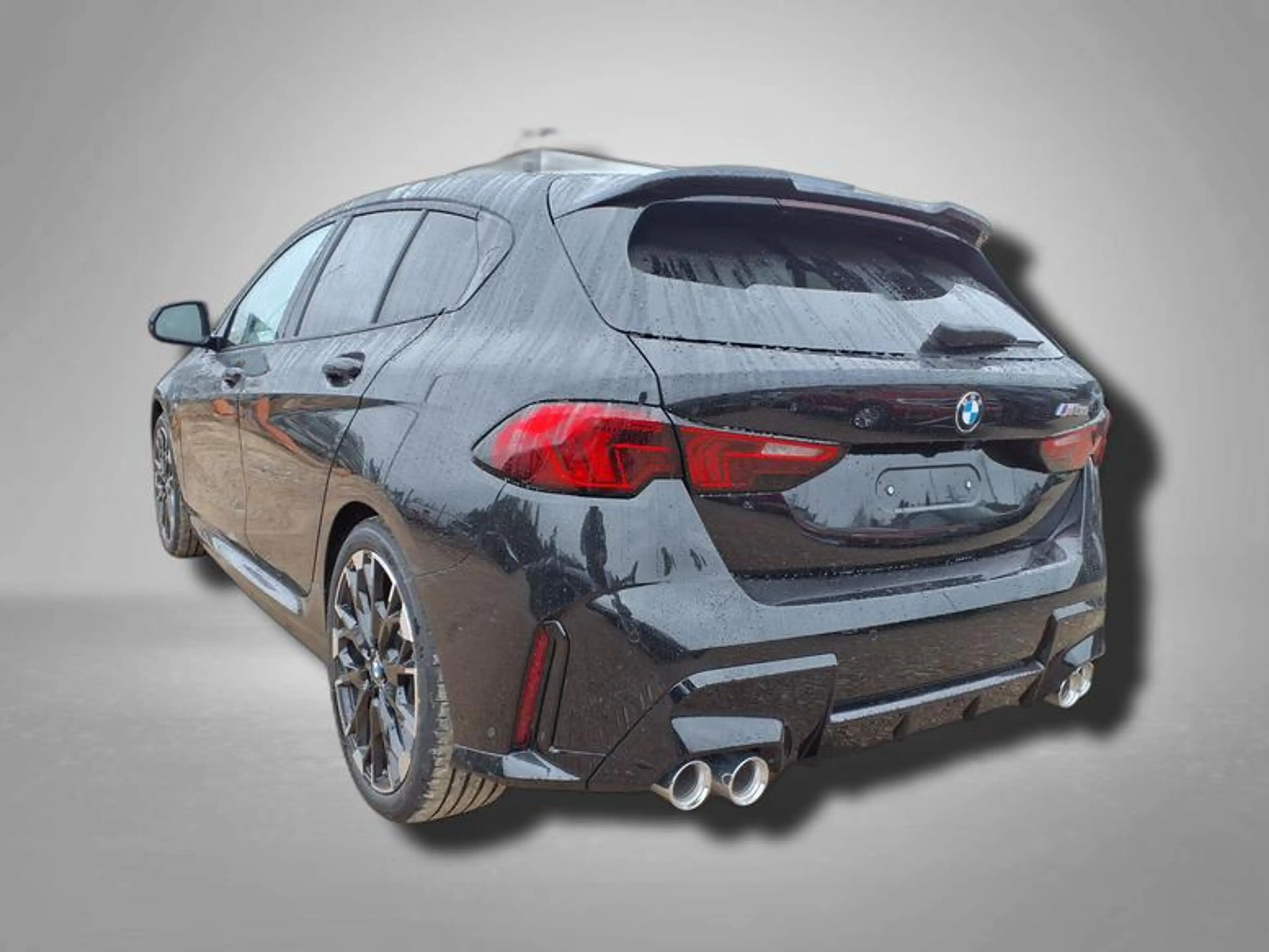 BMW 135 M135 Steptronic xDrive 221 kW (300 PS), Automat...