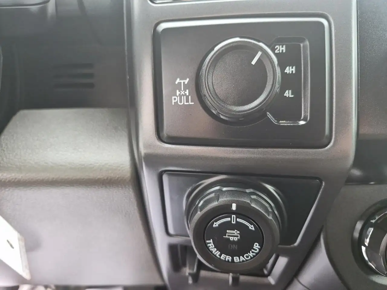 Ford F 150 photo Ford F 150