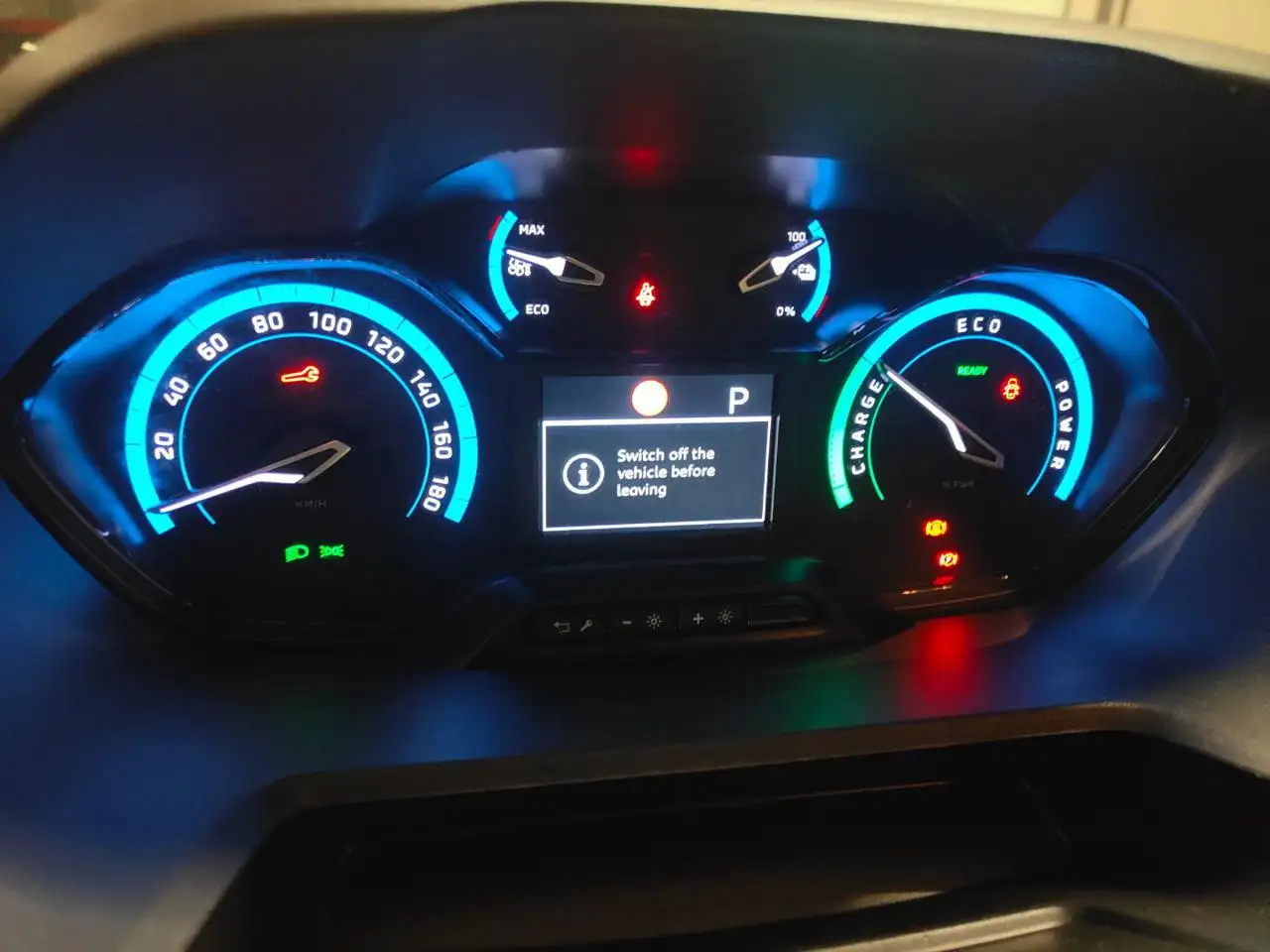 Peugeot e-Rifter 5 POSTI ELETTRICO A PIANALE UNICO 15