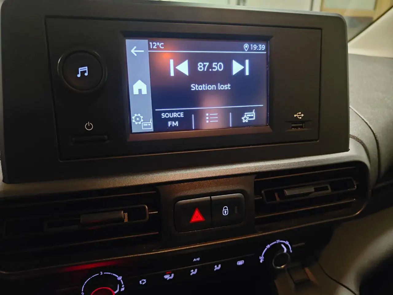 Peugeot e-Rifter 5 POSTI ELETTRICO A PIANALE UNICO 18