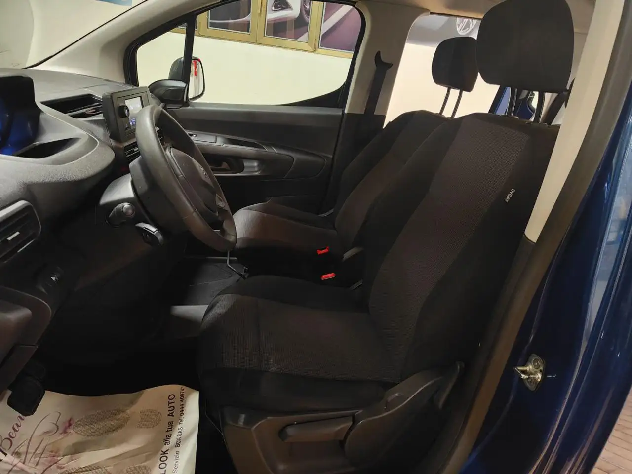 Peugeot e-Rifter 5 POSTI ELETTRICO A PIANALE UNICO 13