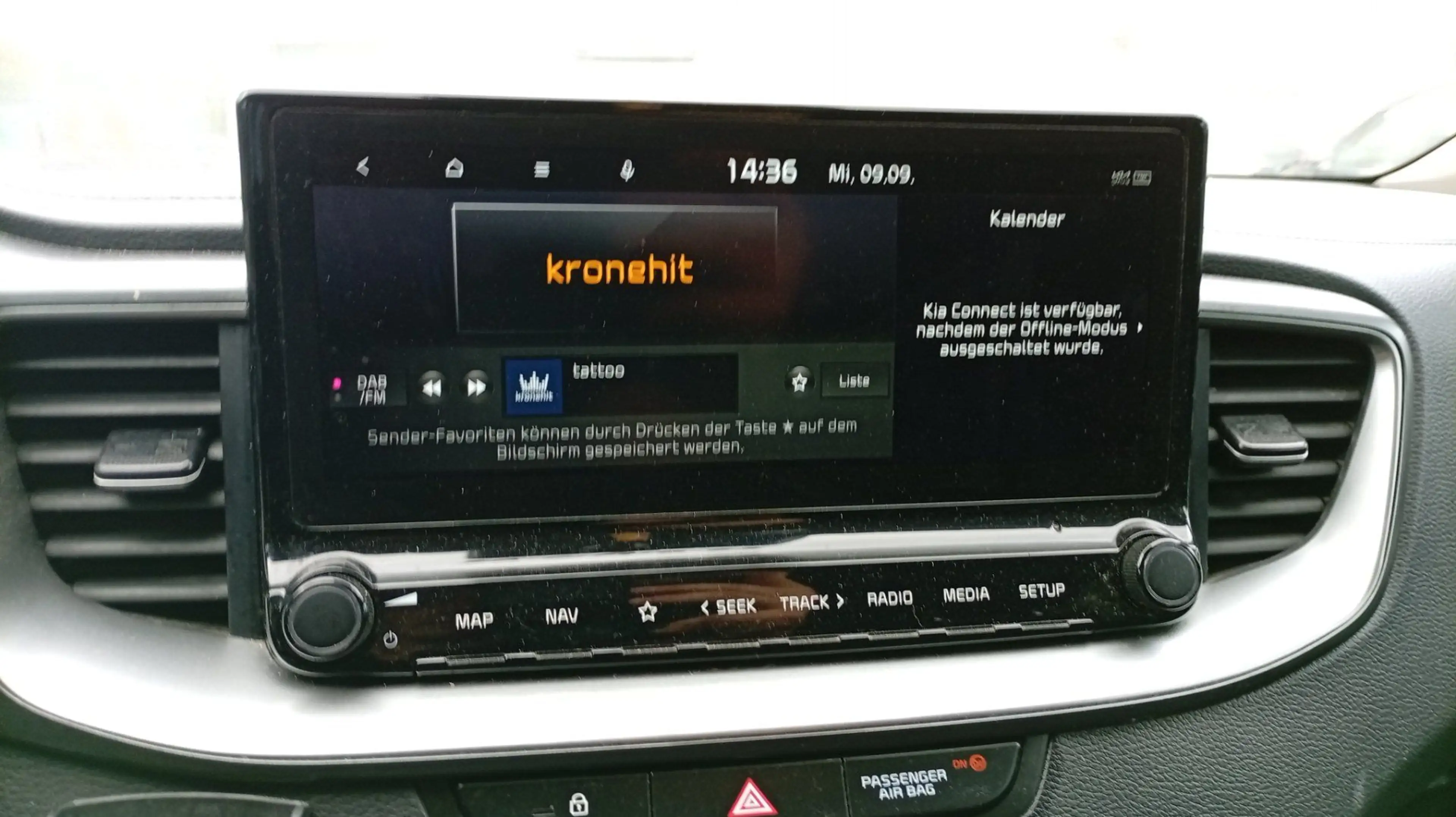Kia Ceed 1.6 CRDi Mild-Hybrid Silber — photo 11