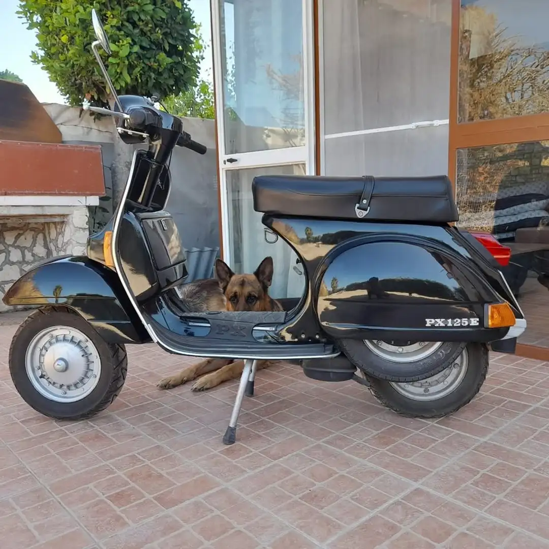 Piaggio PX 150 PXE 125 Negro - 1