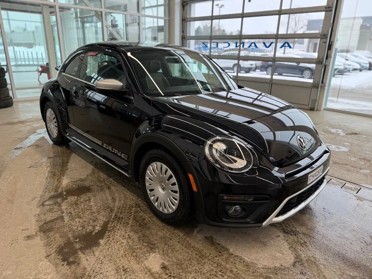 Volkswagen Beetle снимка Volkswagen Beetle