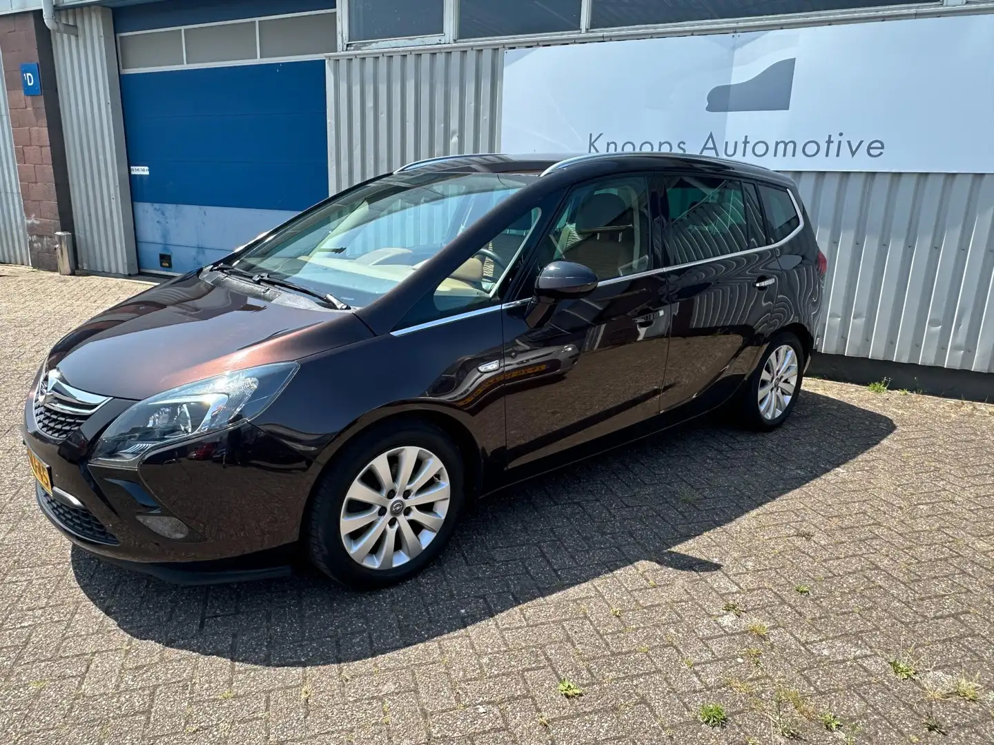Opel Zafira Tourer 1.4 Cosmo 7p. Navi, Airco,Cruise Brun - 2