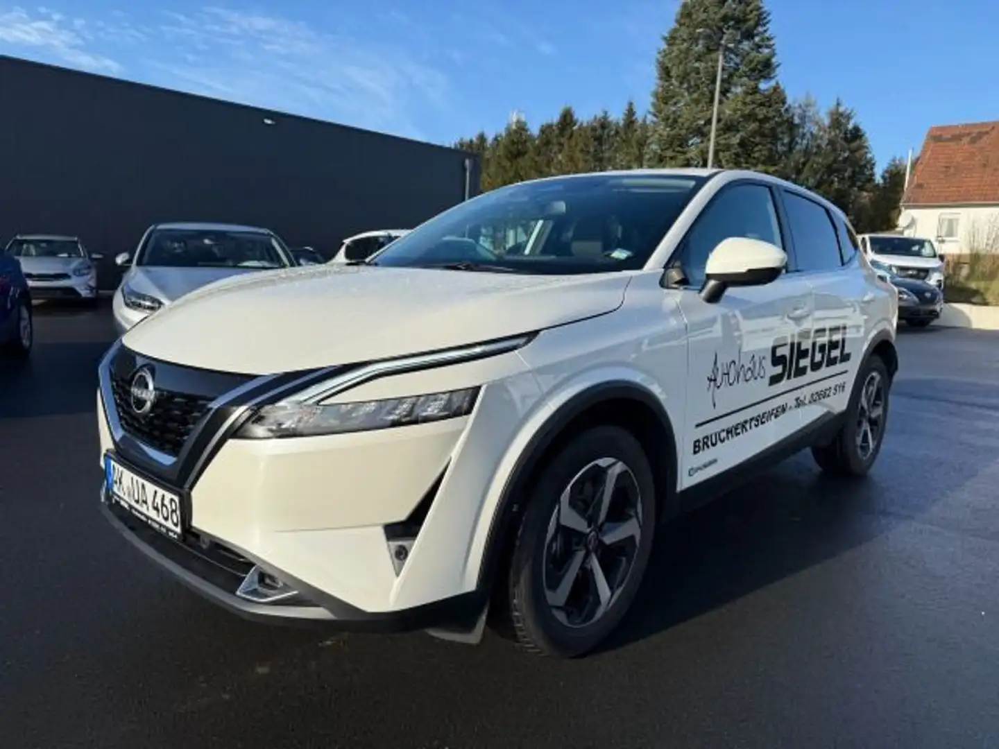 Nissan Qashqai N-Connecta e-Power*360°Kamera*Navi* Weiß - 2