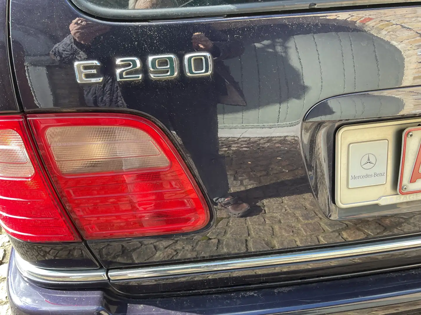 Mercedes-Benz E 290 Turbo Elegance - 1