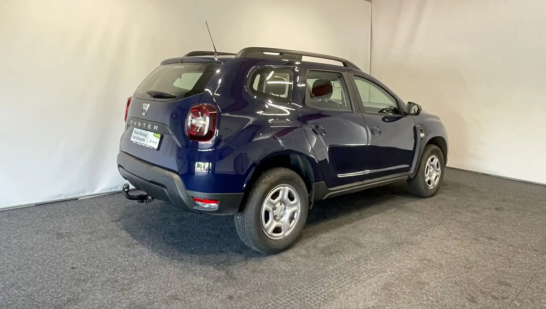 Dacia Duster Comfort 4WD Klima AHK Temp 1.Hand Blau - 2