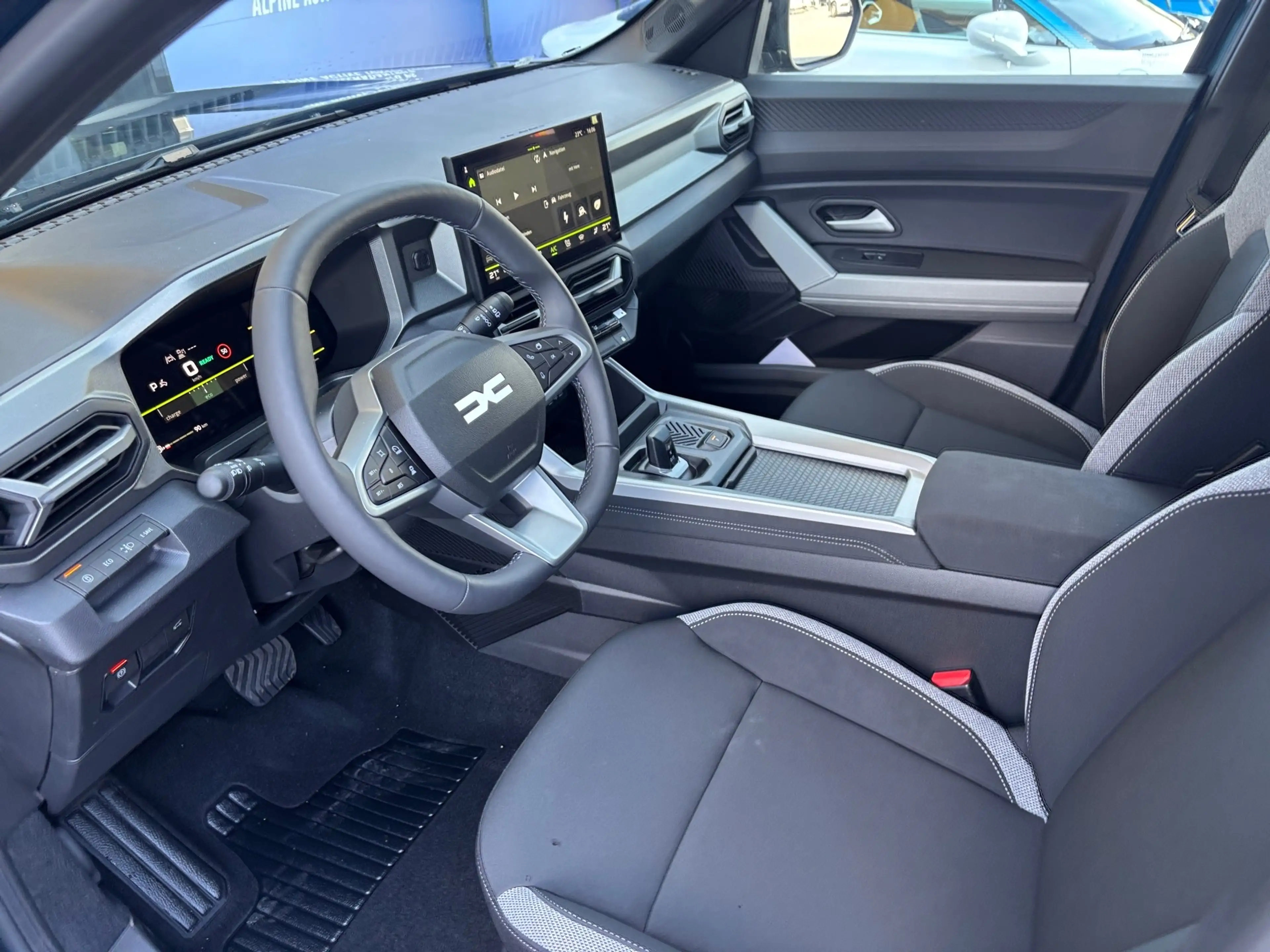 Dacia Bigster BIGSTER Journey Hybrid 155 — photo 11