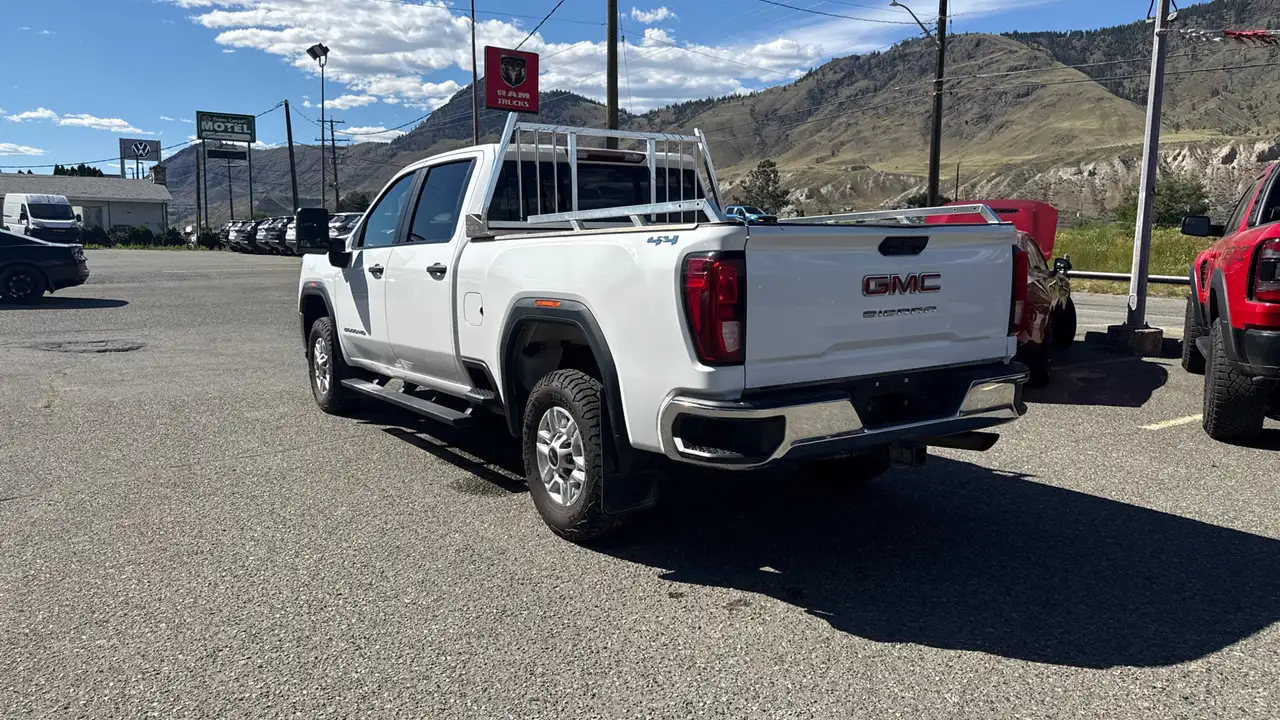GMC Sierra 2500HD снимка GMC Sierra 2500HD