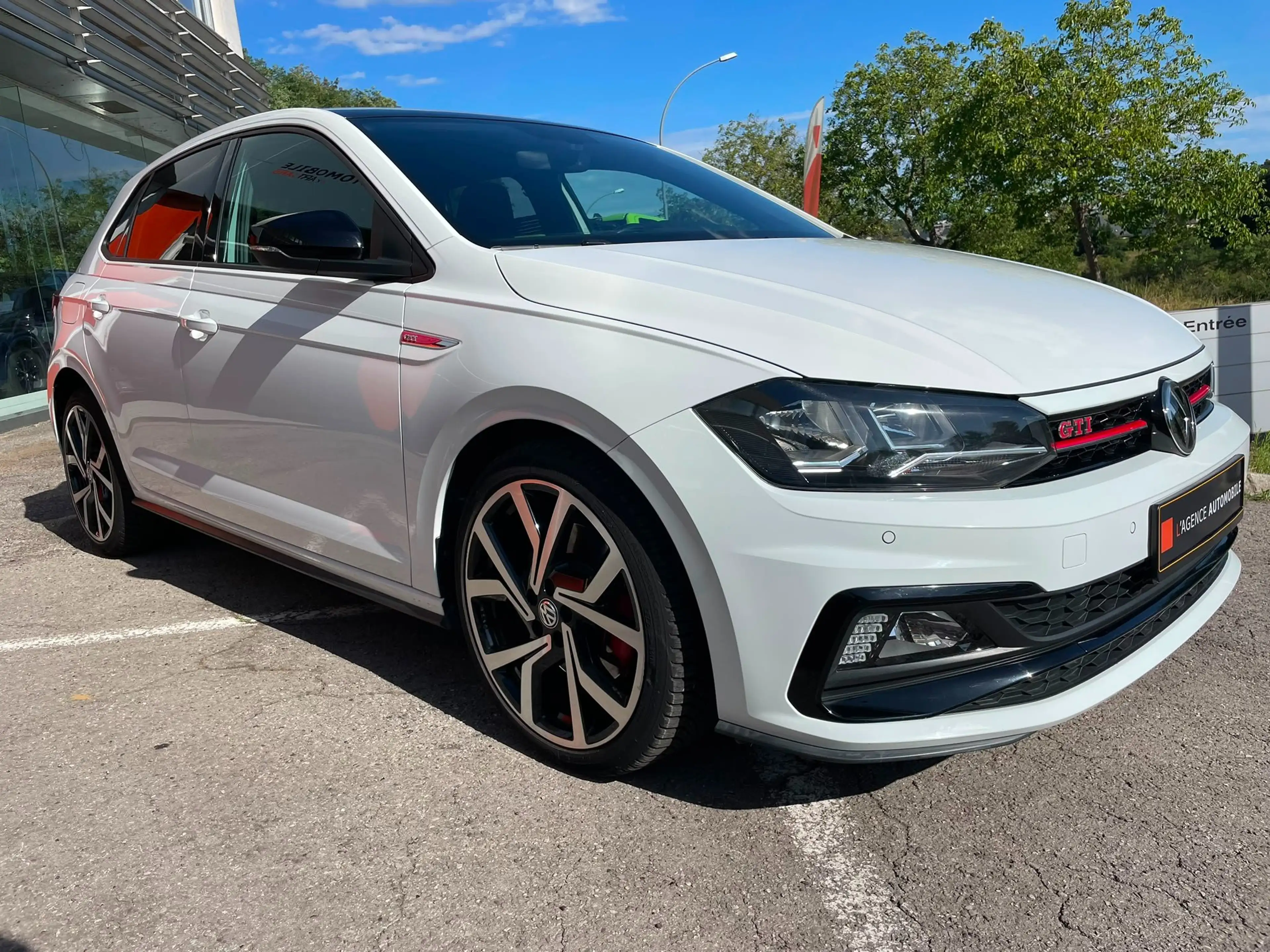 Volkswagen Polo GTI Polo 2.0 TSI DSG GTI-JUSQU'A 36 MOIS DE GARANTIE — photo 4