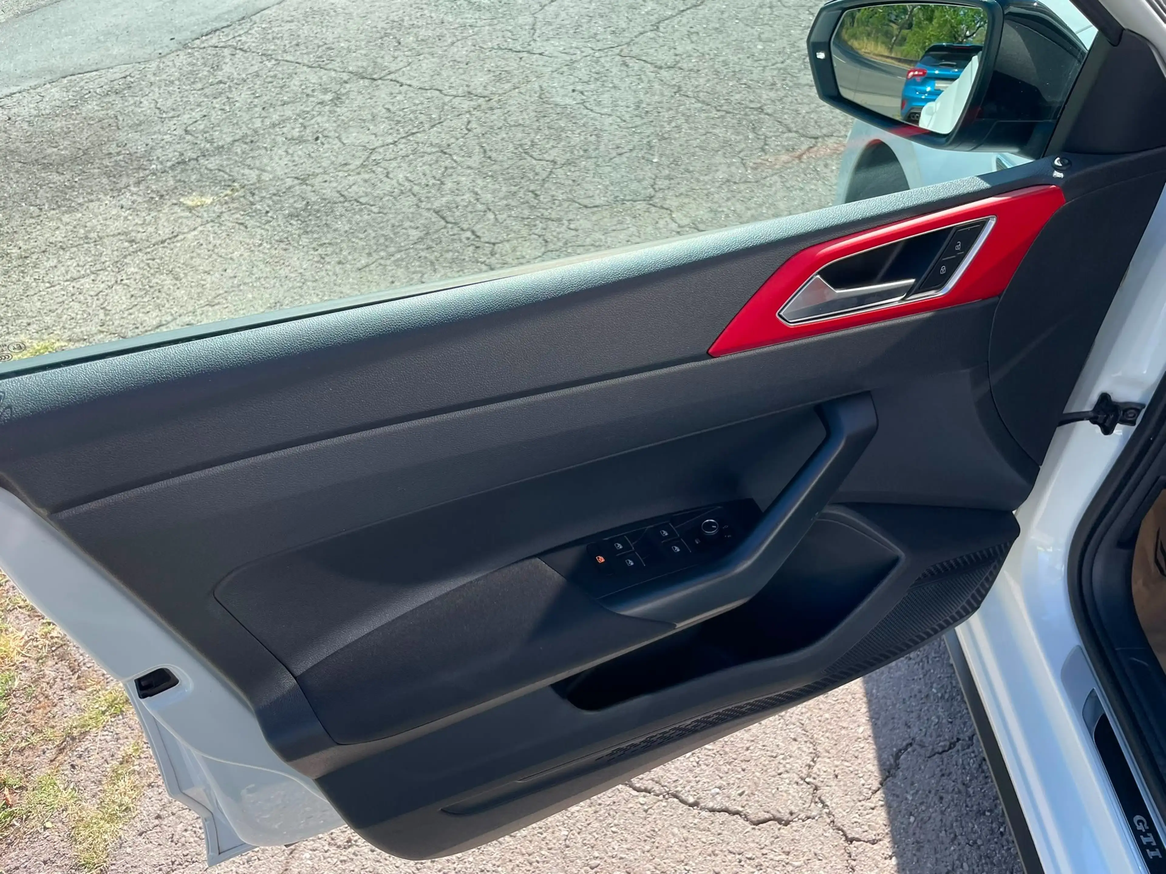 Volkswagen Polo GTI Polo 2.0 TSI DSG GTI-JUSQU'A 36 MOIS DE GARANTIE — photo 8