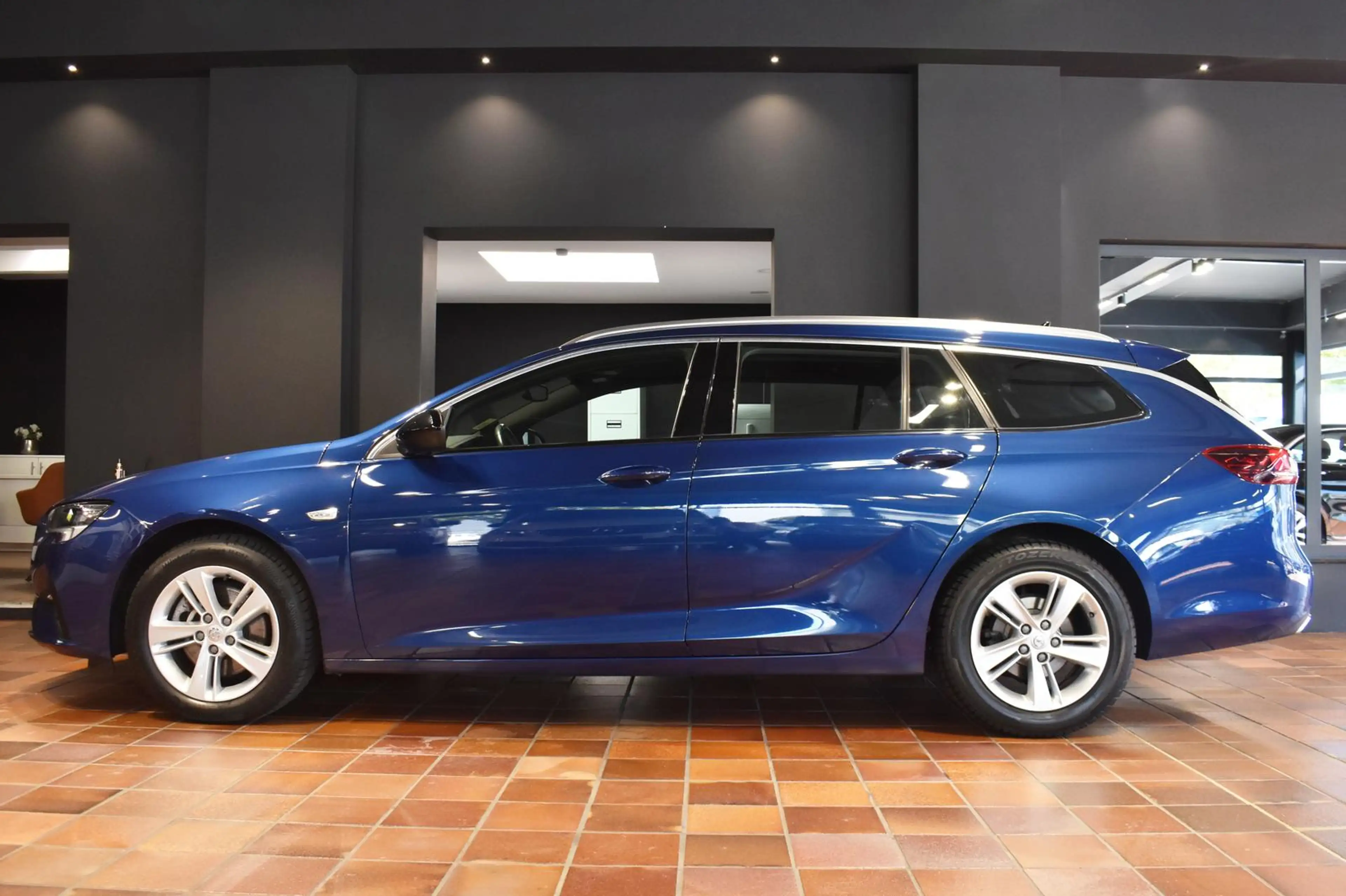 Opel Insignia ST 2.0 ACC HEADUP KEYLESS MATRIX KAMERA — photo 2