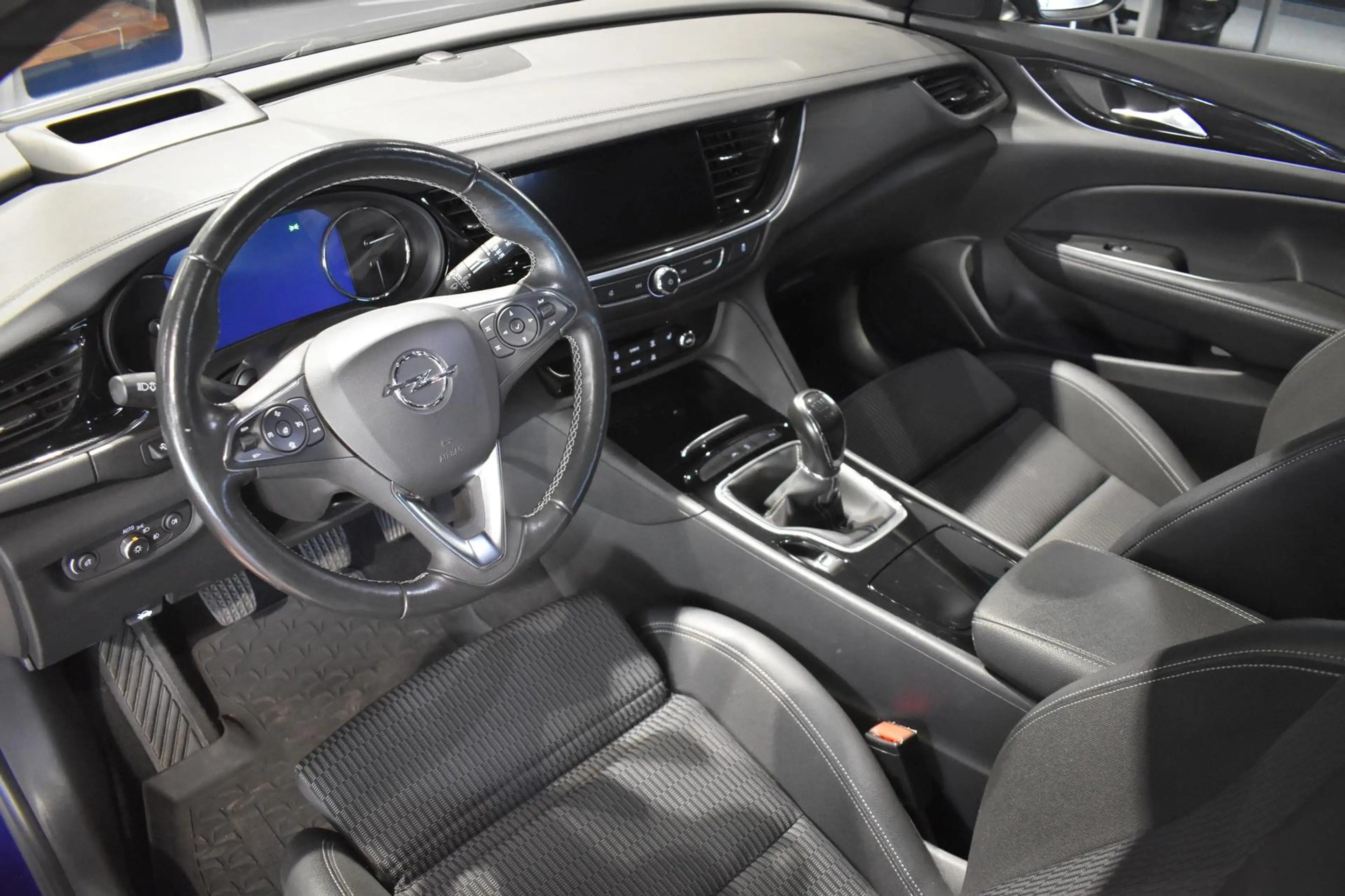 Opel Insignia ST 2.0 ACC HEADUP KEYLESS MATRIX KAMERA — photo 11