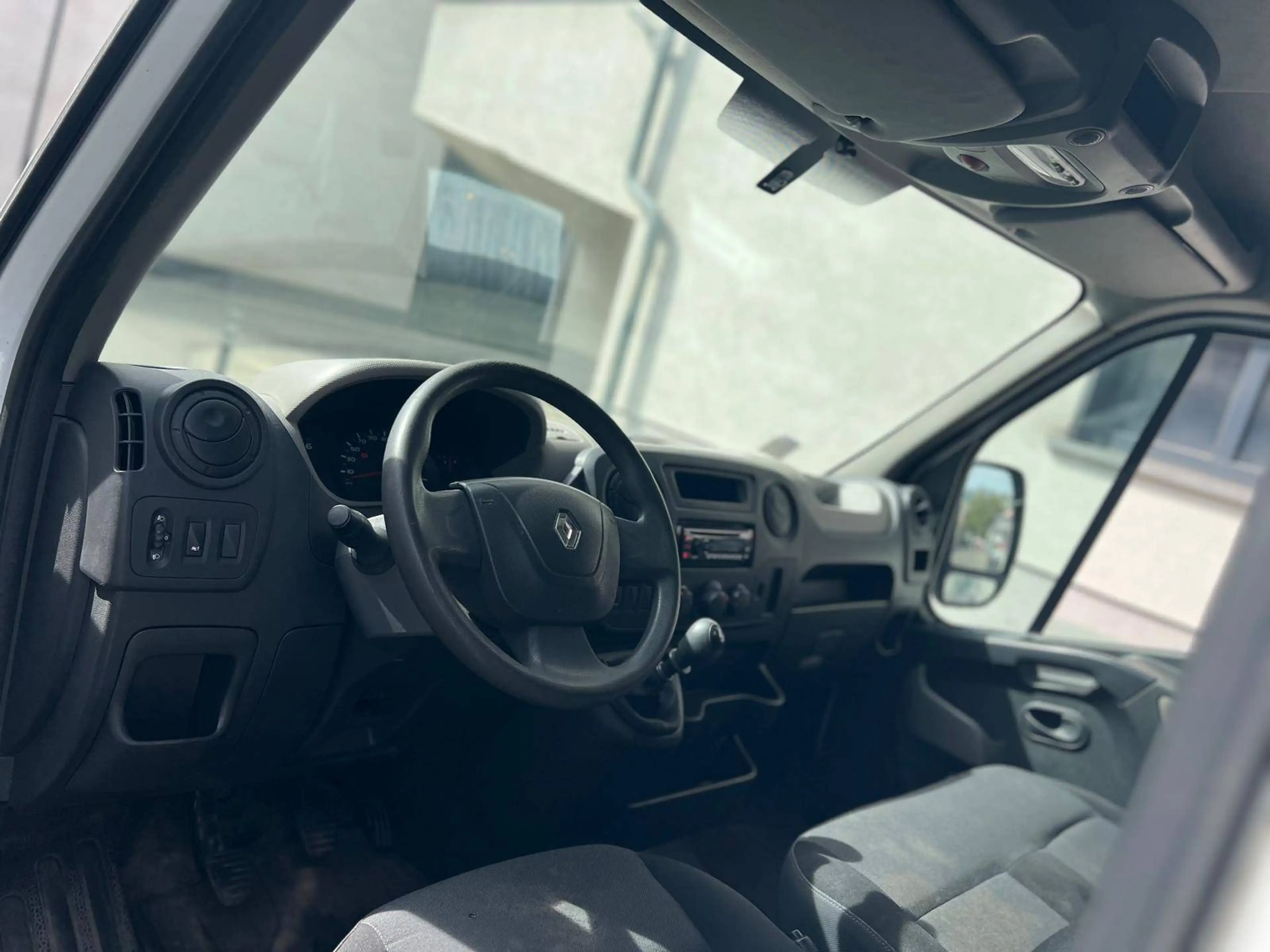 Renault Master Master dCi 130 L1H1 VA — photo 9