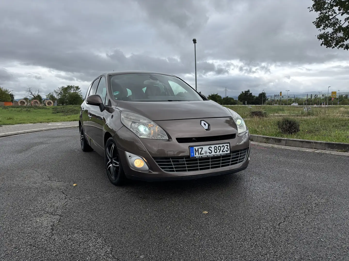 Renault Grand Scenic dCi 130 FAP Luxe - 2