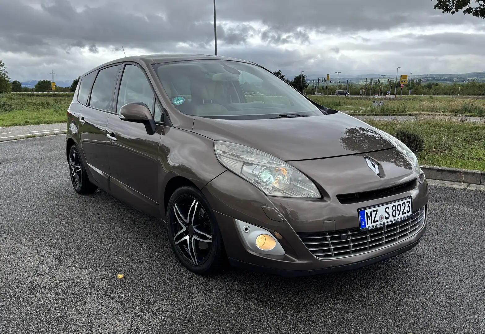 Renault Grand Scenic dCi 130 FAP Luxe - 1