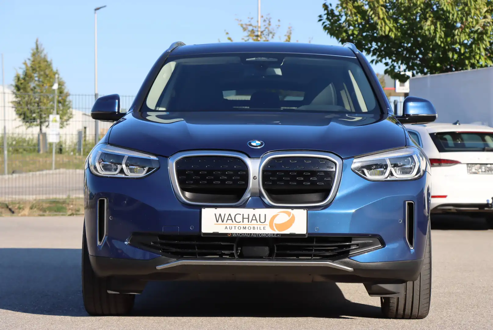 BMW iX3 Impressive elektrische Anhängevorrichtung 1.Besitz Blau - 2