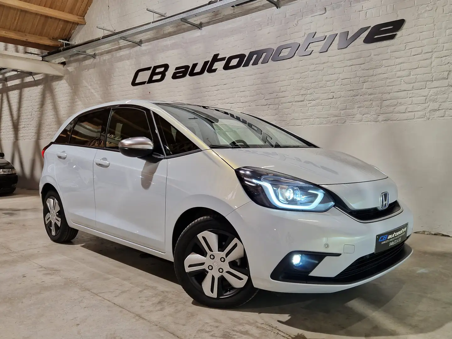 Honda Jazz e:HEV 1.5i-MMD Executive Ezüst - 1
