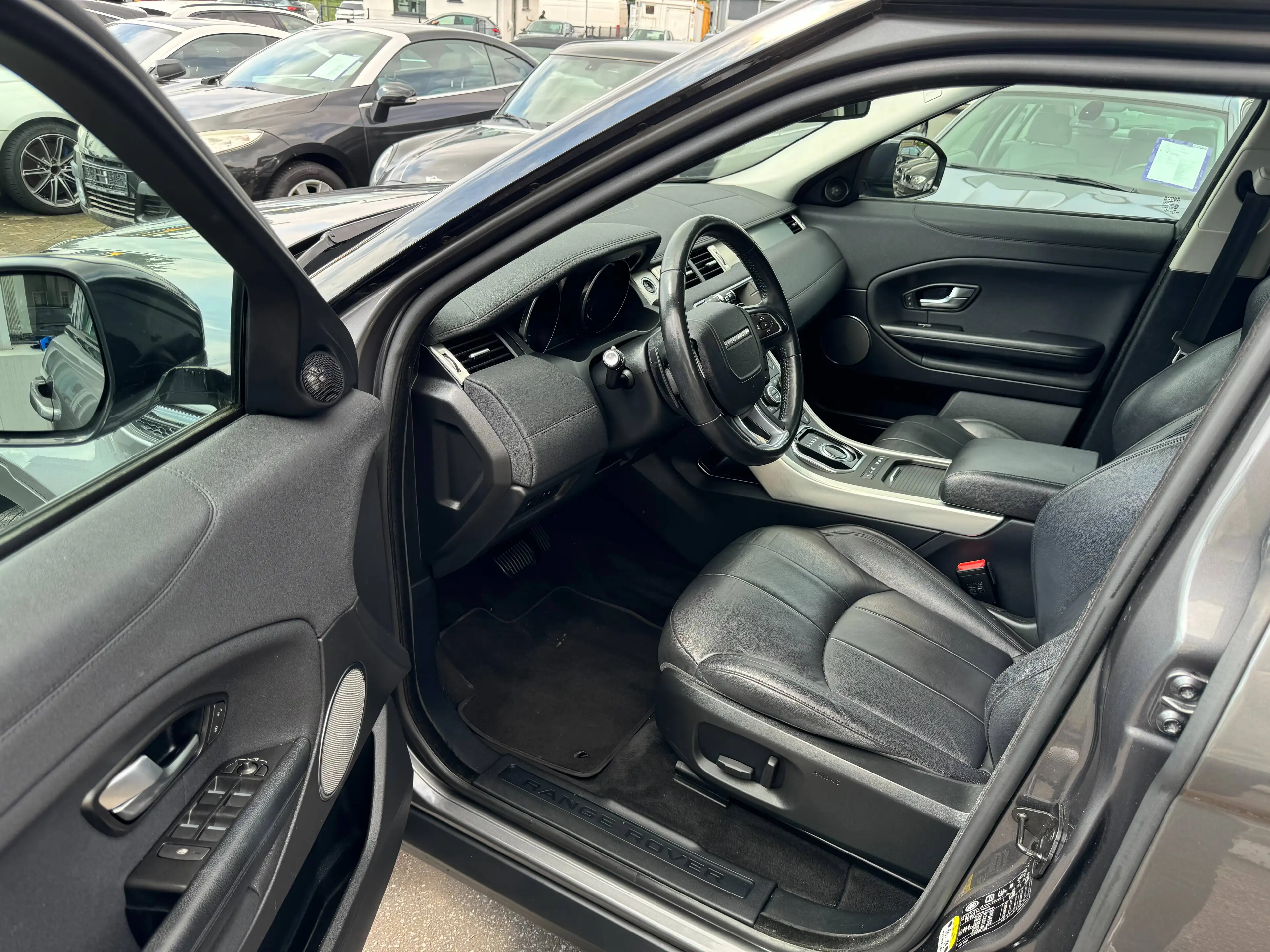 Land Rover Range Rover Evoque SE~2Hand~Leder~Navi~Xenon — photo 9