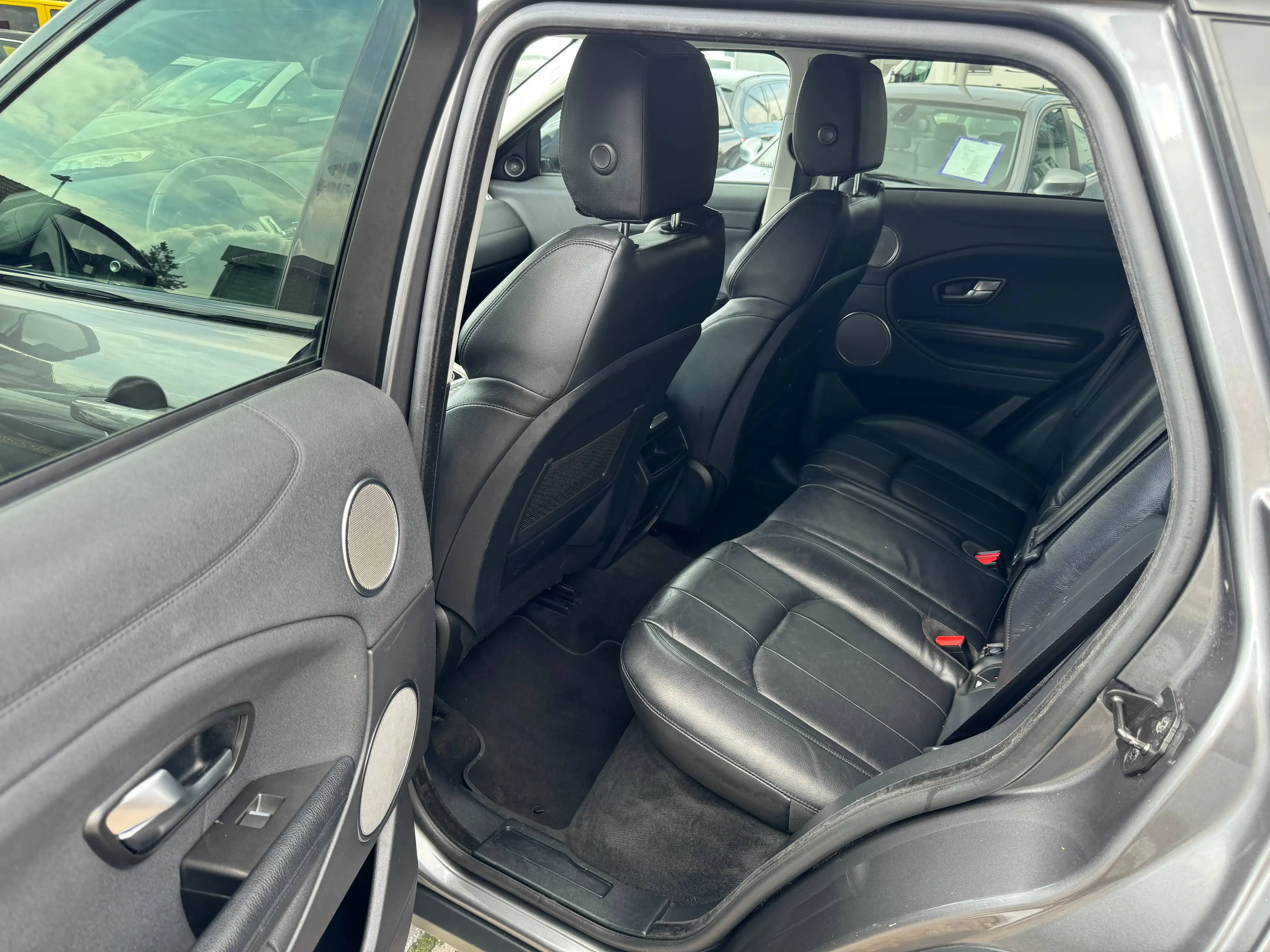 Land Rover Range Rover Evoque SE~2Hand~Leder~Navi~Xenon — photo 11