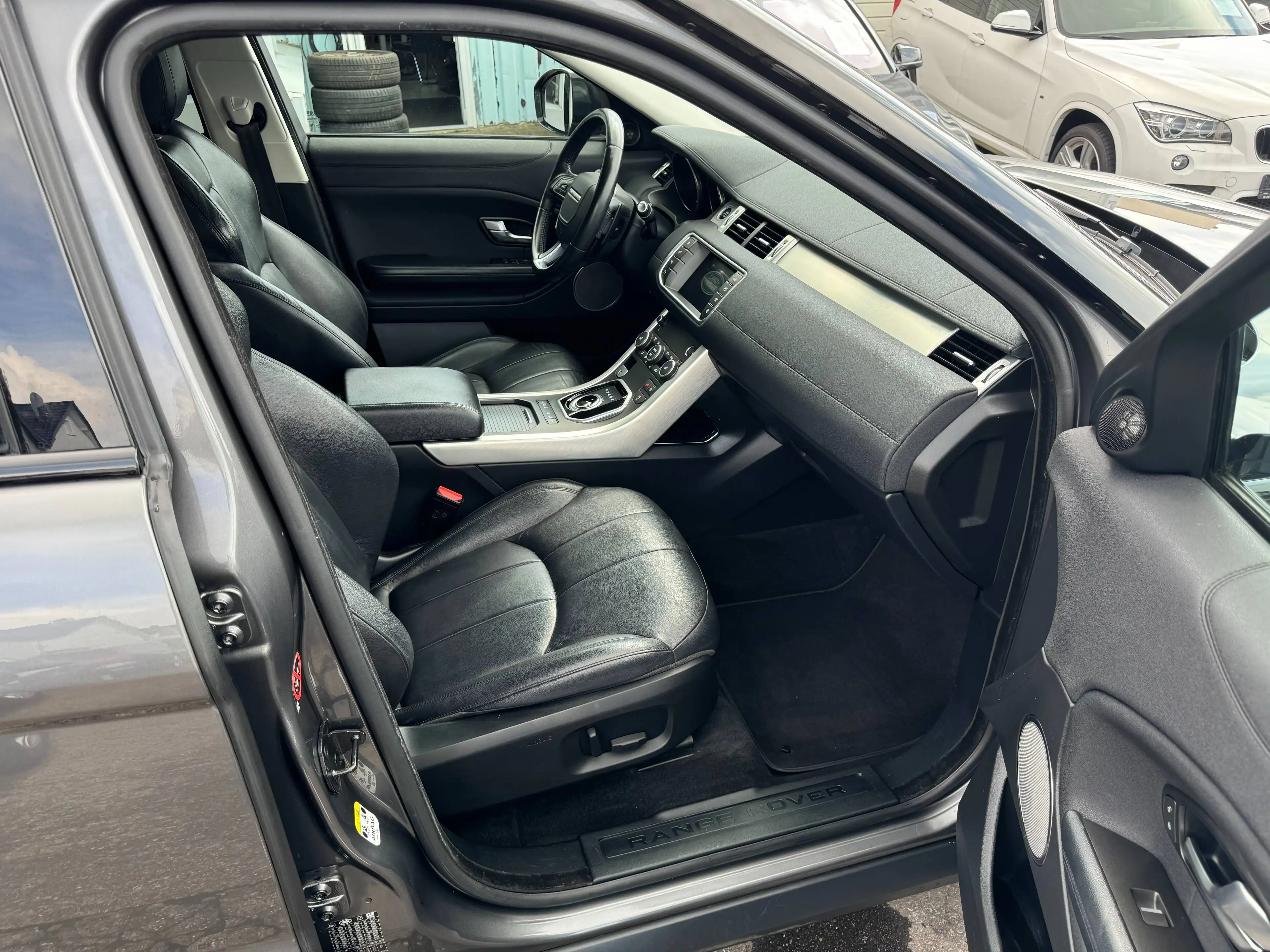Land Rover Range Rover Evoque SE~2Hand~Leder~Navi~Xenon — photo 12