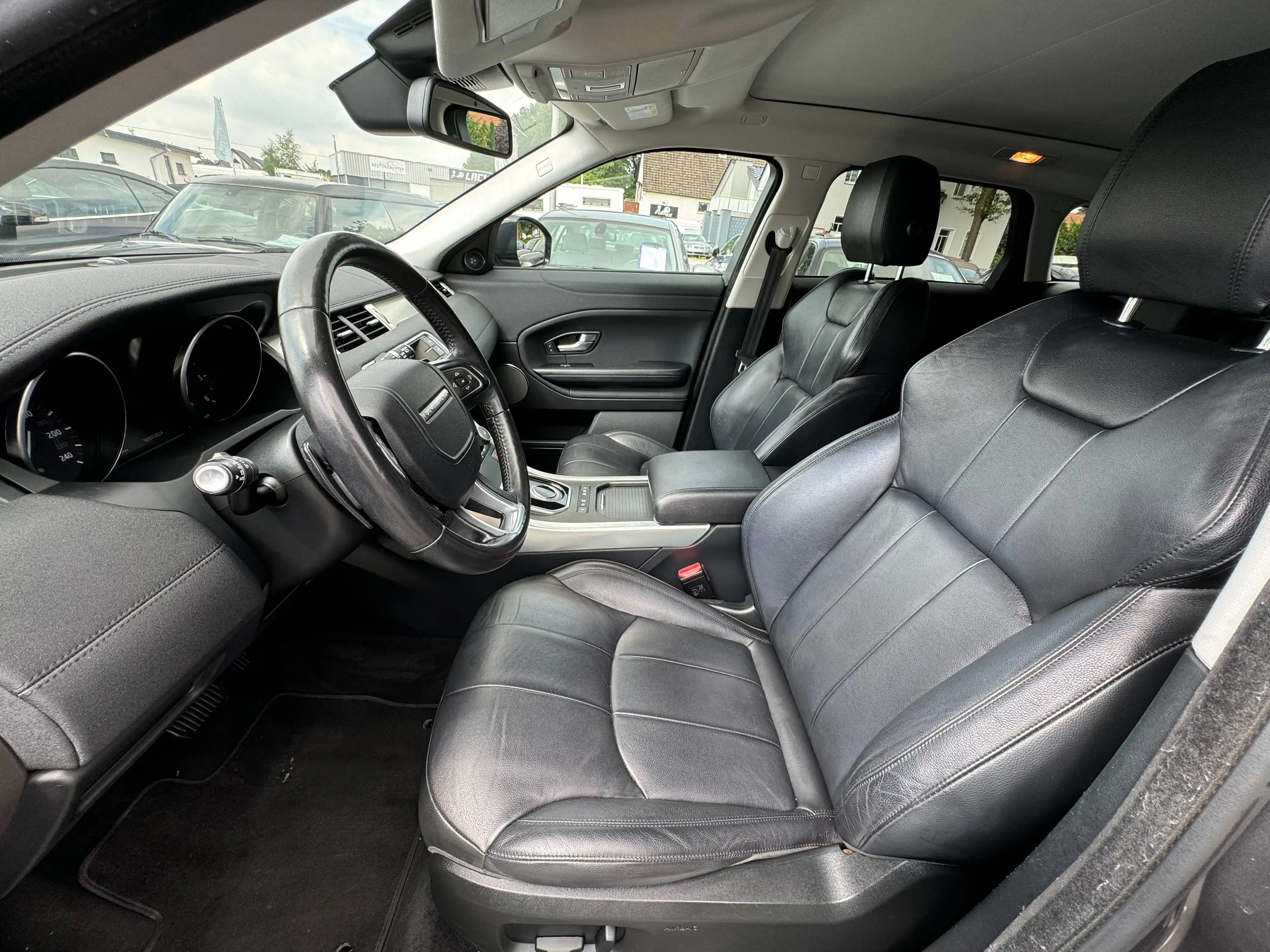 Land Rover Range Rover Evoque SE~2Hand~Leder~Navi~Xenon — photo 10