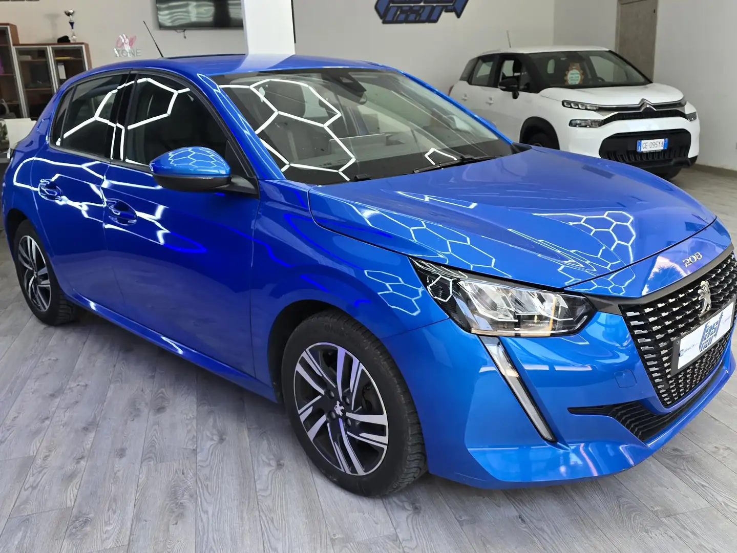 Peugeot 208 Allure Bleu - 2