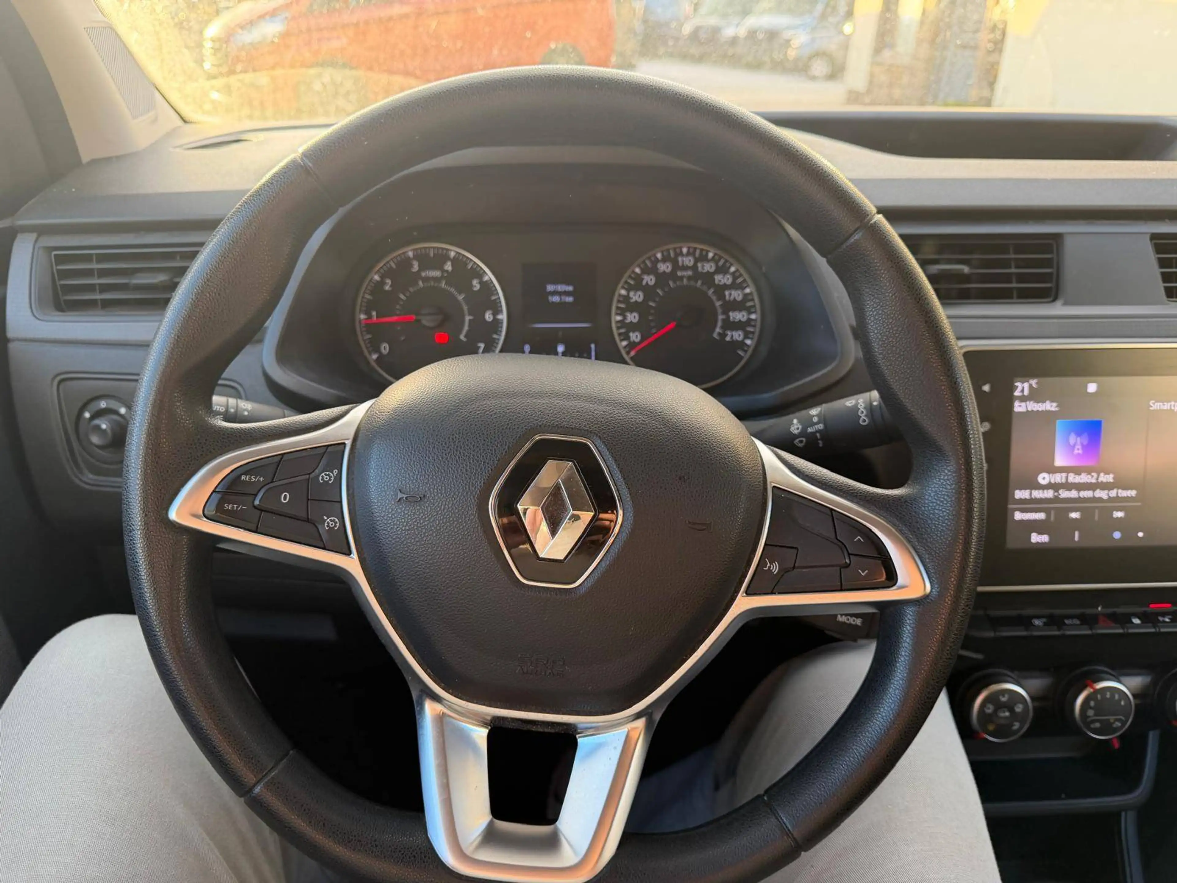 Renault Express 1.33 TCE * 102PK * CAMERA * PDC * BLIS * APPLE CARPLAY * BTW — photo 13
