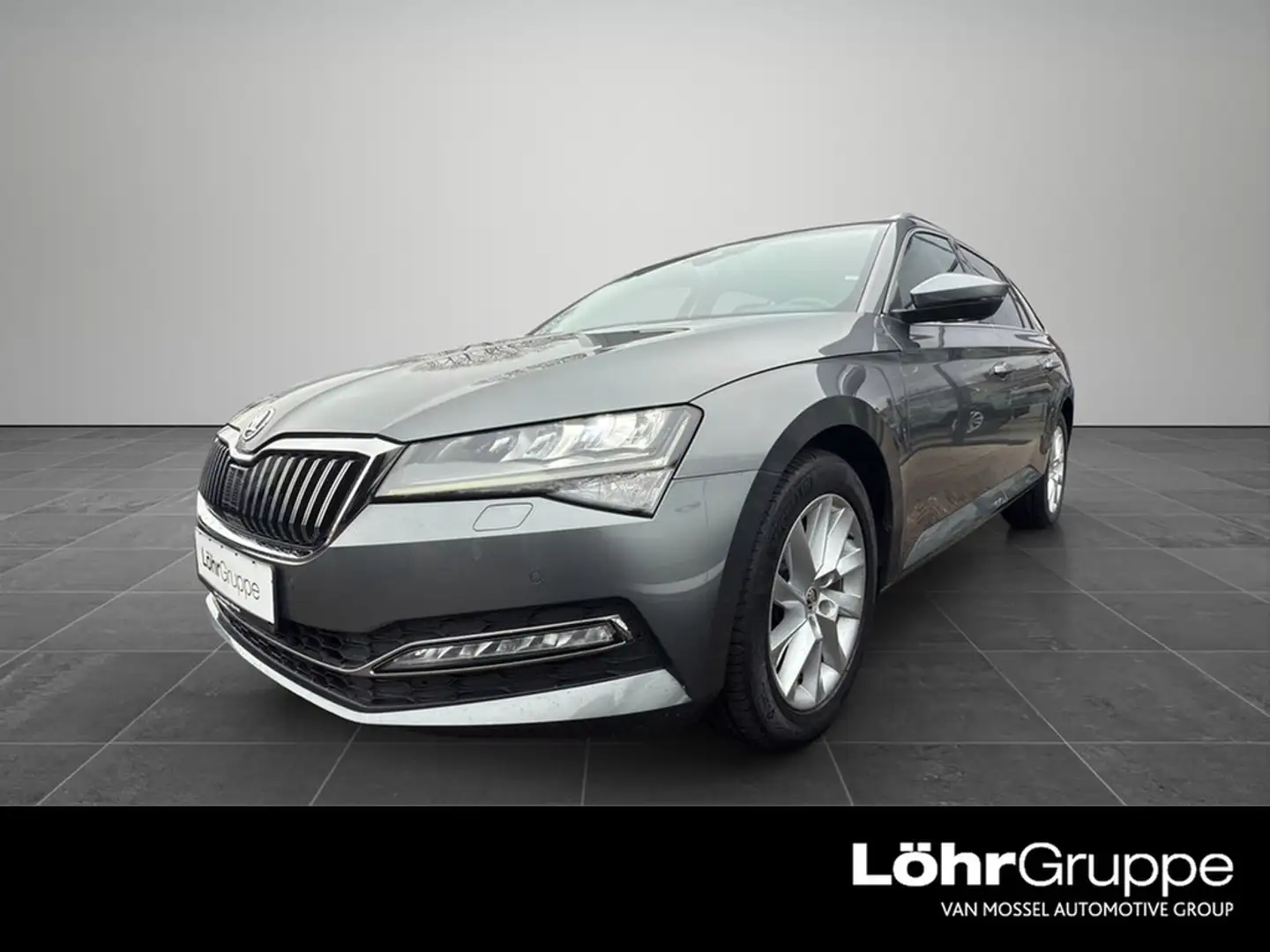Skoda Superb Combi 2.0 TDI Style *AHK*ACC*LED*KAMERA*NAVI* Grau - 1