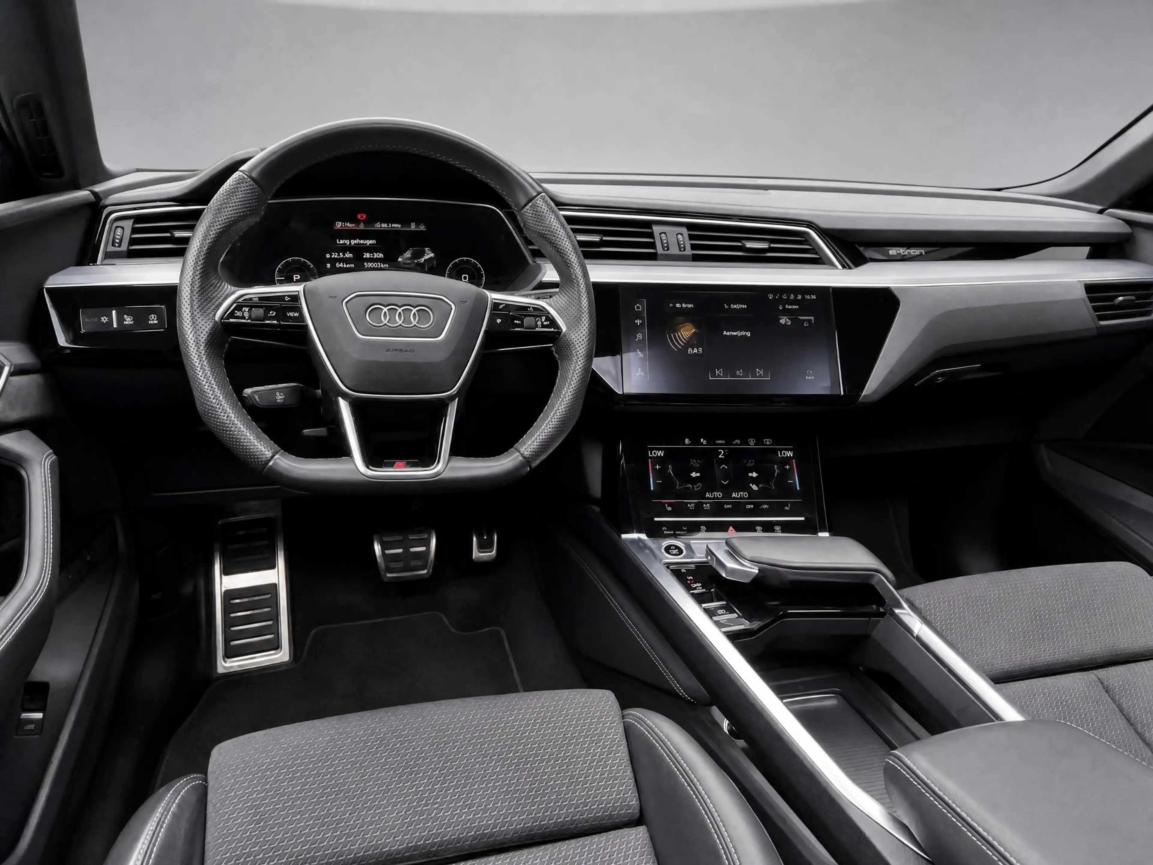 Audi Q8 e-tron 55 408pk Quattro S Edition Competition 115 kWh · S — photo 10