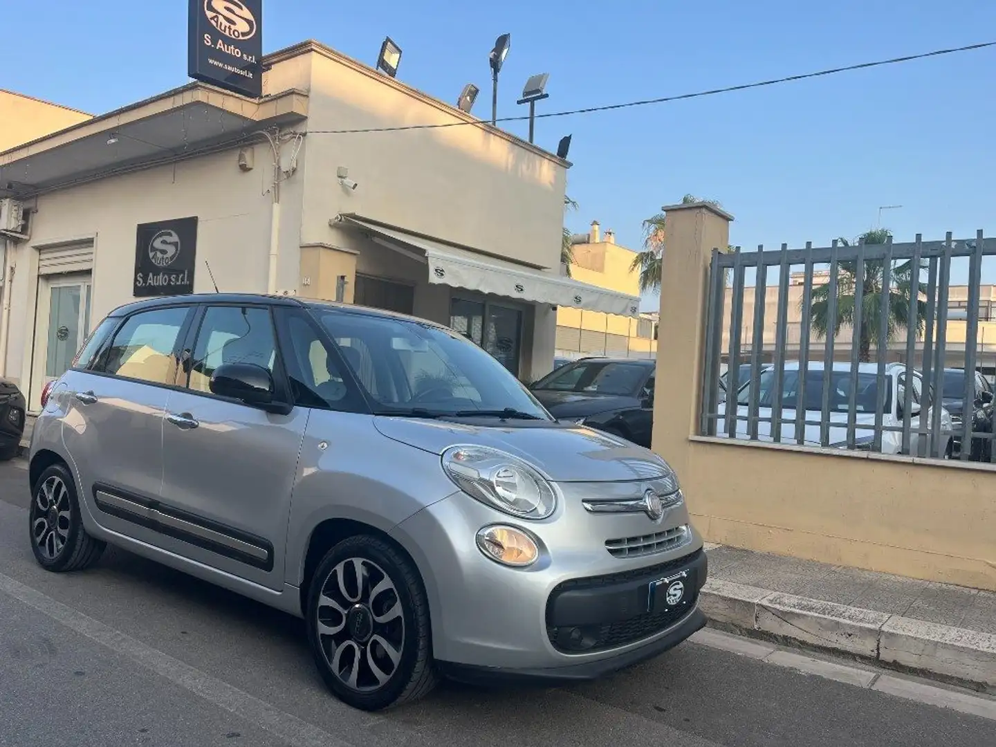 Fiat 500L 1.3 Multijet 85 CV Lounge Argento - 1