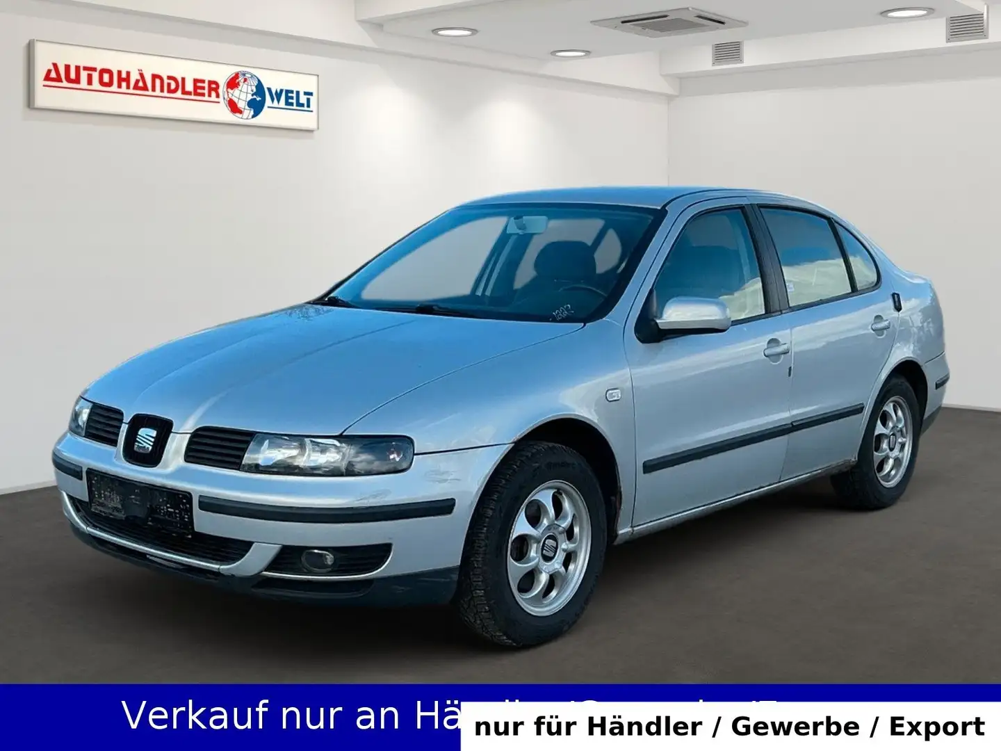 SEAT Toledo Signo 1,8 20V Automatik Zilver - 1