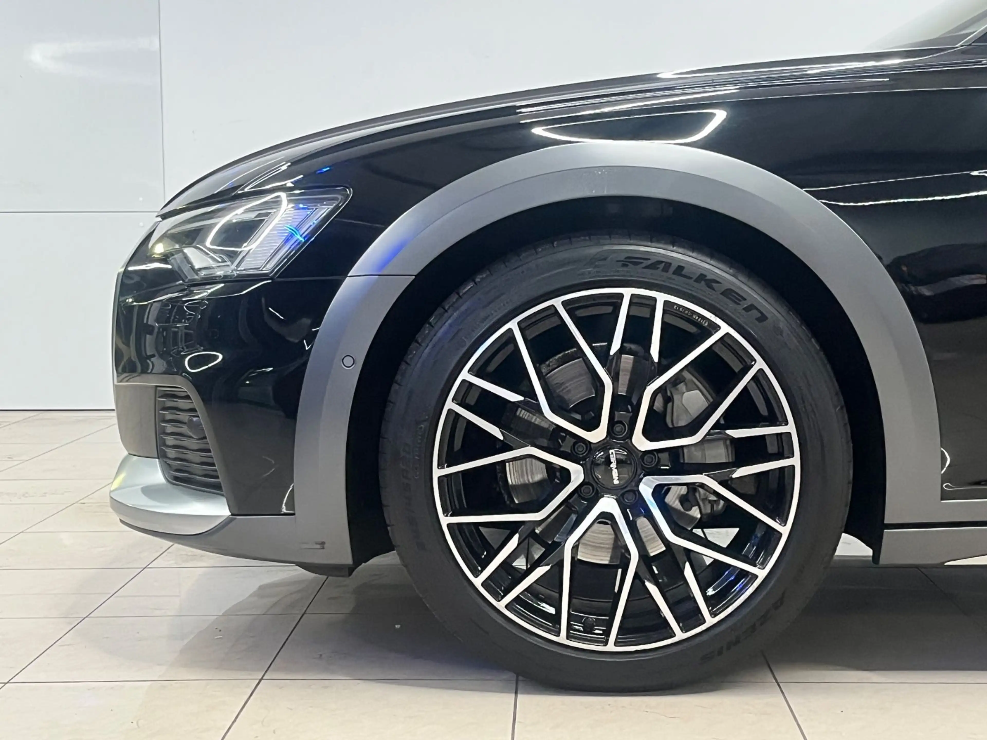 Audi A6 allroad quattro PANO VirtualCockpit AHK ACC P — photo 10
