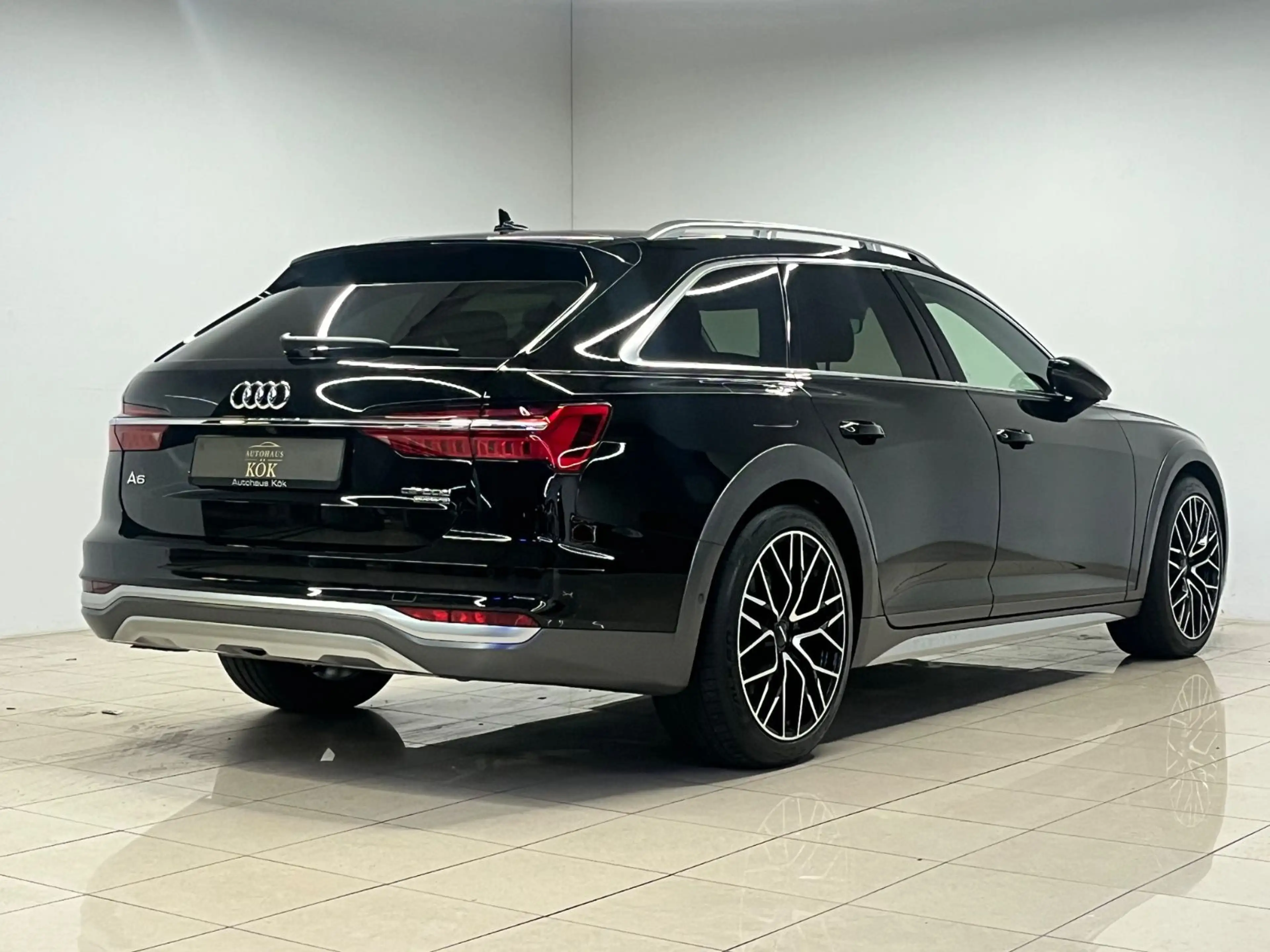 Audi A6 allroad quattro PANO VirtualCockpit AHK ACC P — photo 6