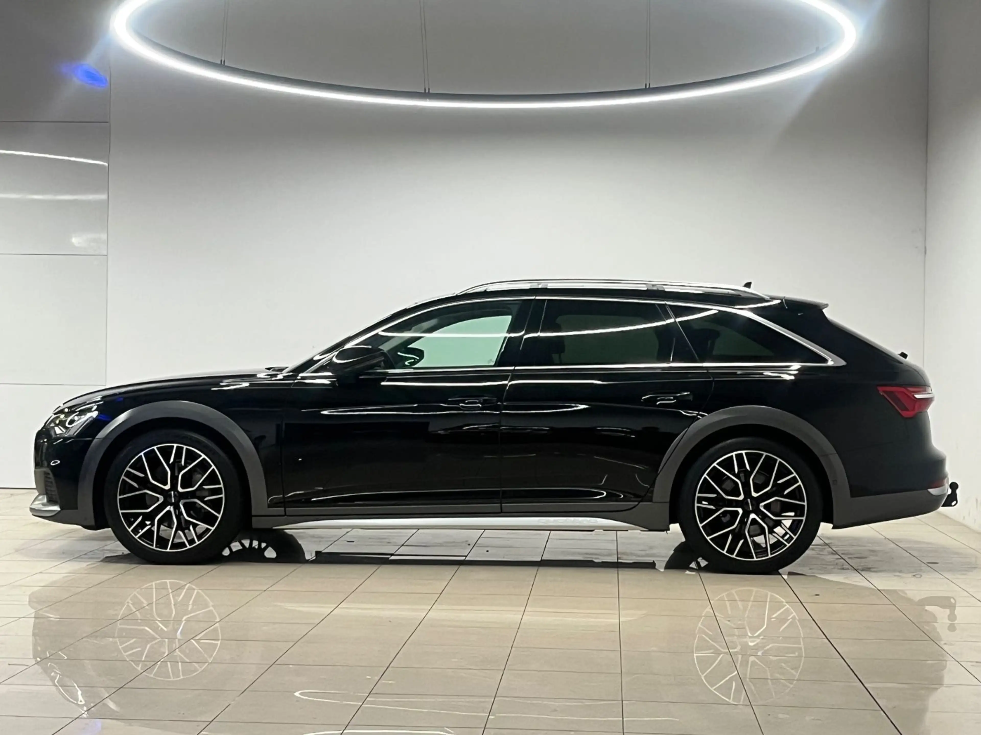 Audi A6 allroad quattro PANO VirtualCockpit AHK ACC P — photo 5