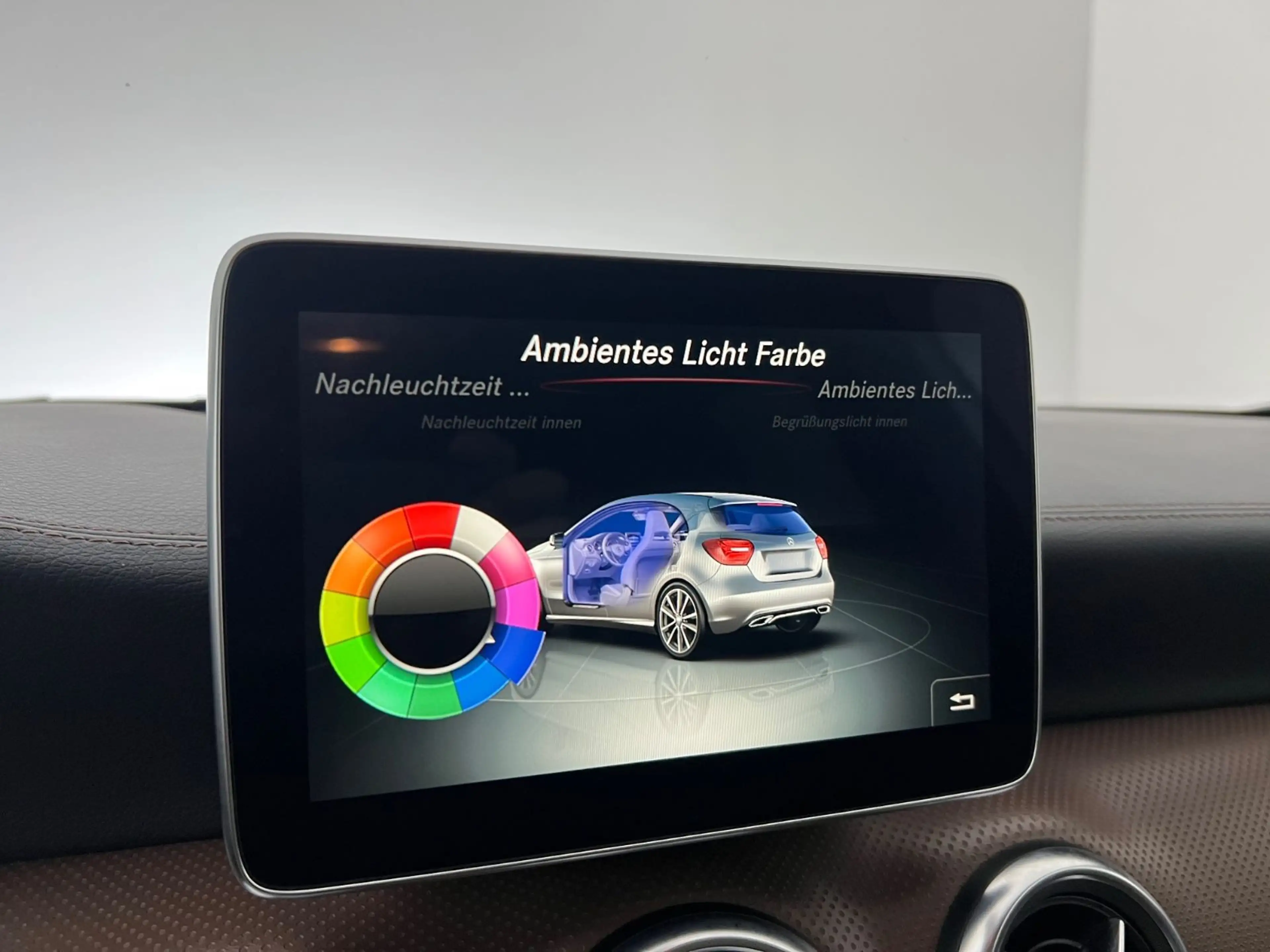 Mercedes-Benz A 45 AMG A45 AMG 4 MATIC PERFORMANCE SITZE/ 380 PS / — photo 34
