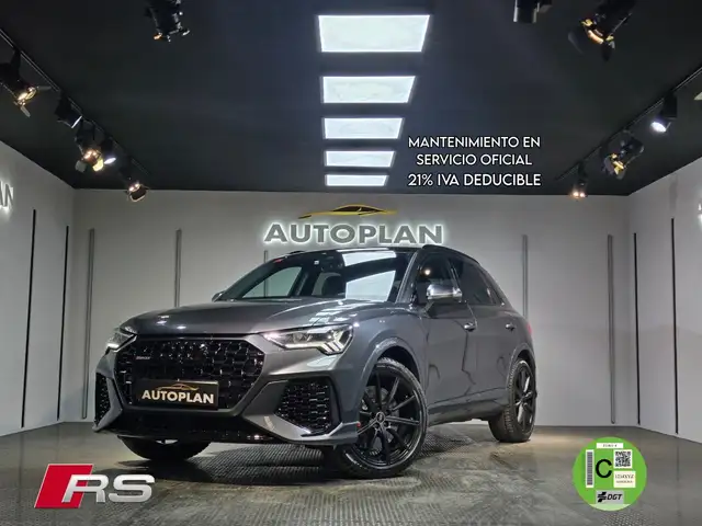 Audi RS Q3 2.5 TFSI quattro S tronic