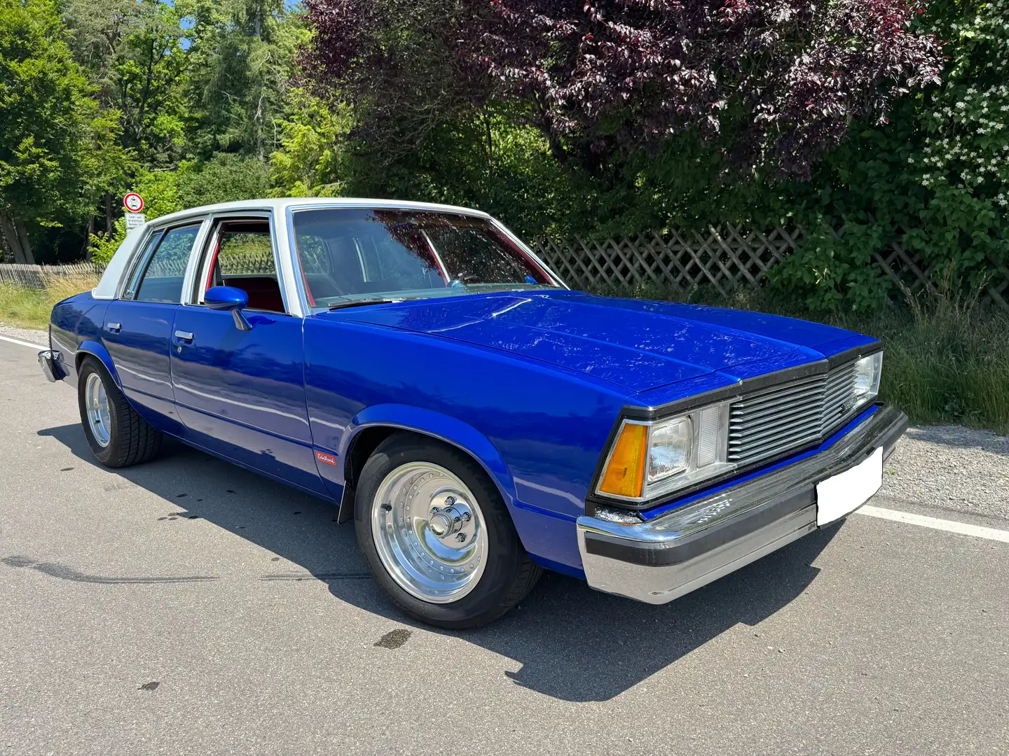 Chevrolet Malibu Classic OLDSCHOOL V8 Custom Car H Blauw - 2