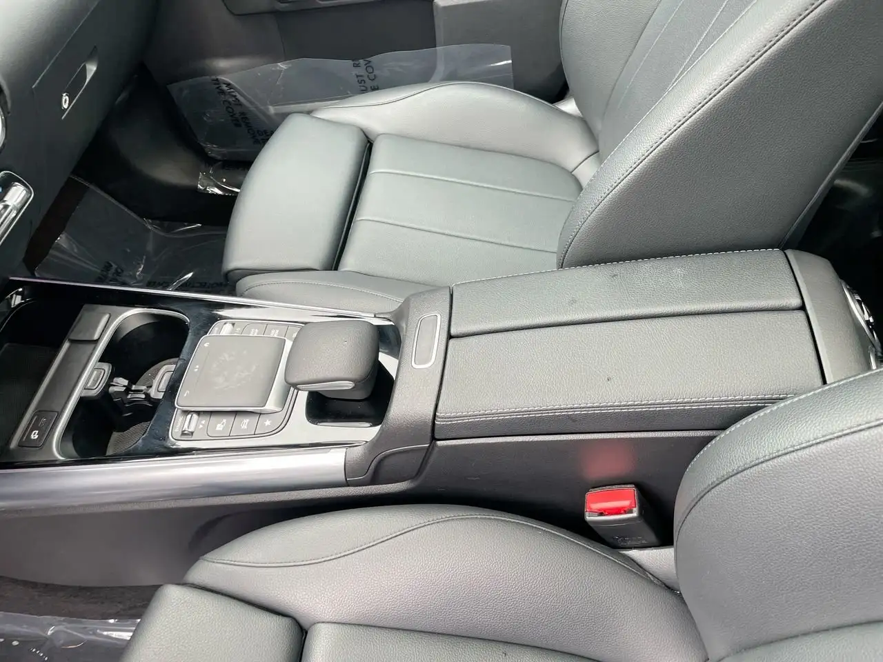 Mercedes-Benz GLA fotografie Mercedes-Benz GLA