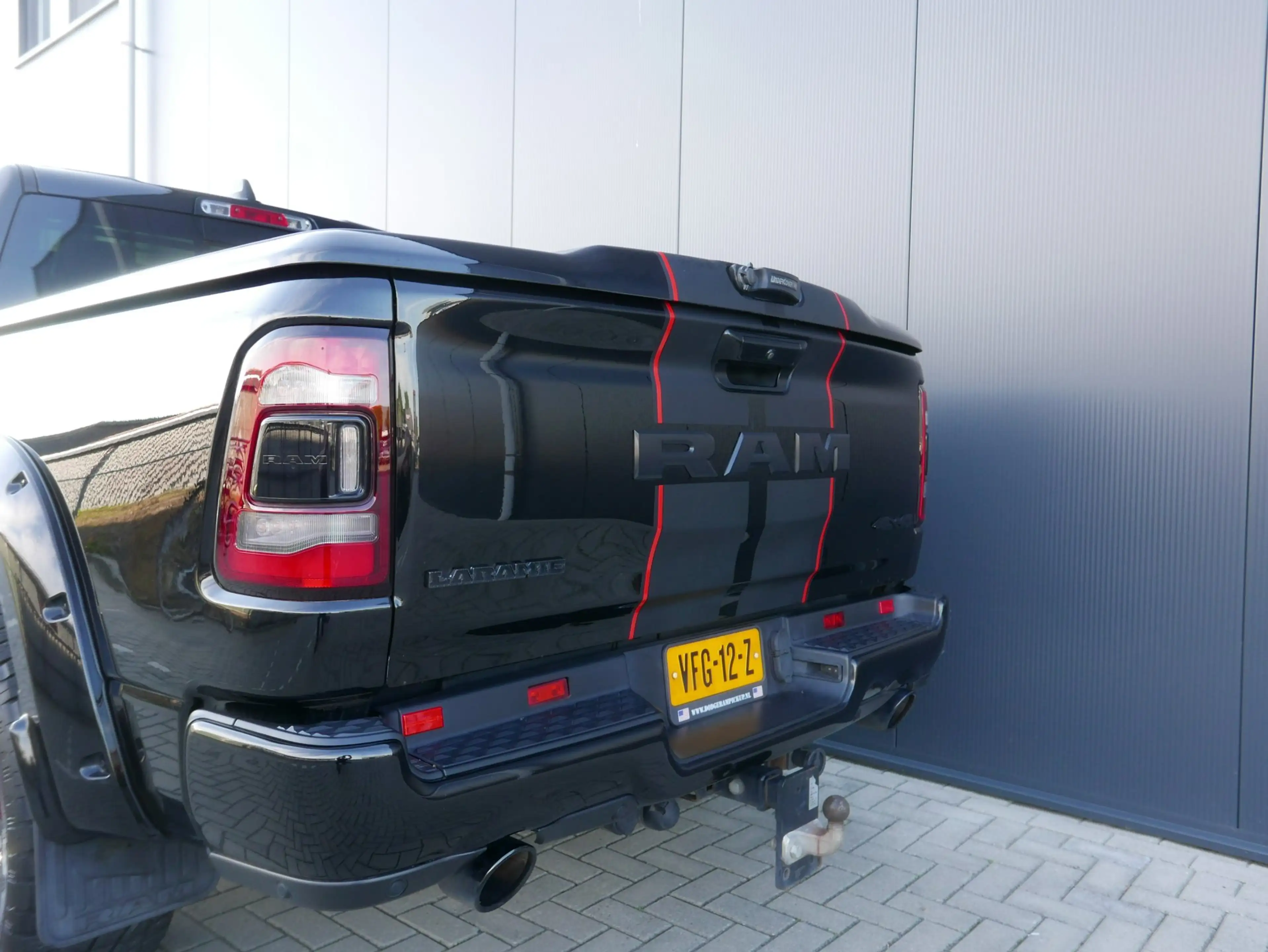 Dodge RAM 1500 5.7 V8 4x4 401 PK Crew Cab LARAMIE FULL OPTIO — photo 6