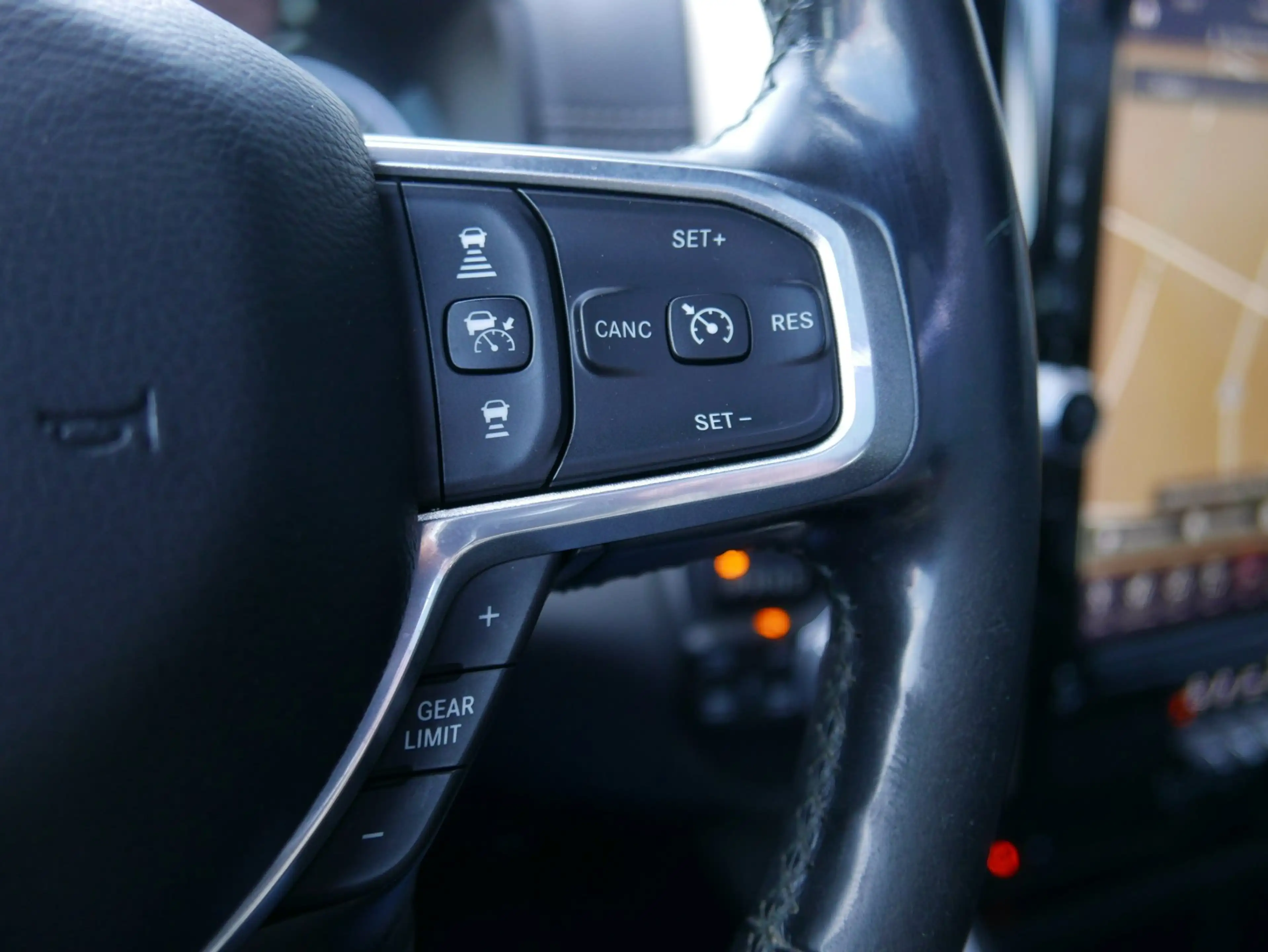 Dodge RAM 1500 5.7 V8 4x4 401 PK Crew Cab LARAMIE FULL OPTIO — photo 15